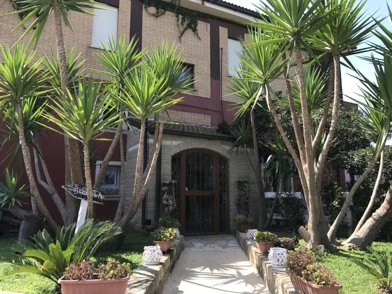 Garden in AgriSesto B&B