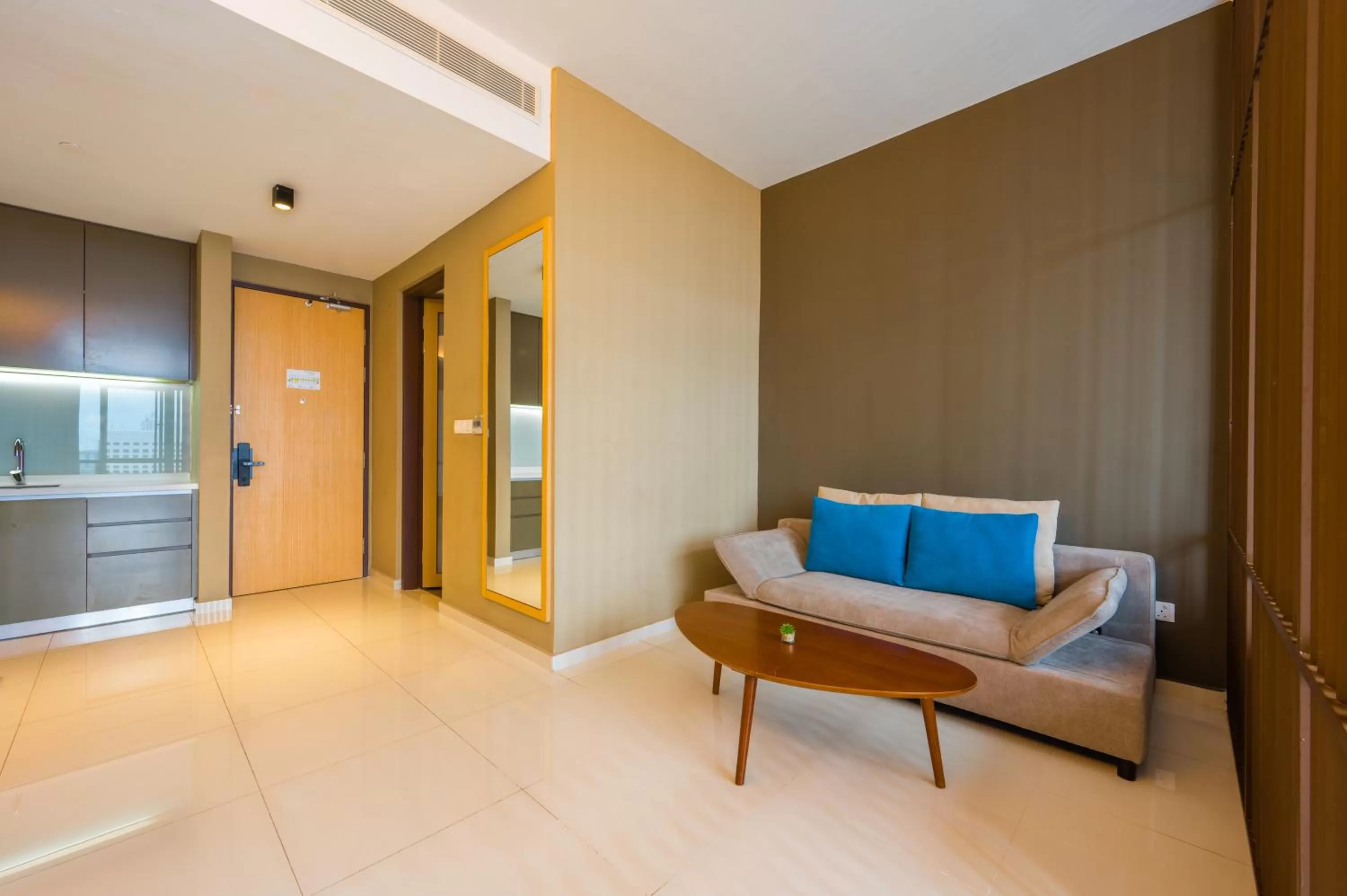 Kitchen or kitchenette in Greystone 99 Suites