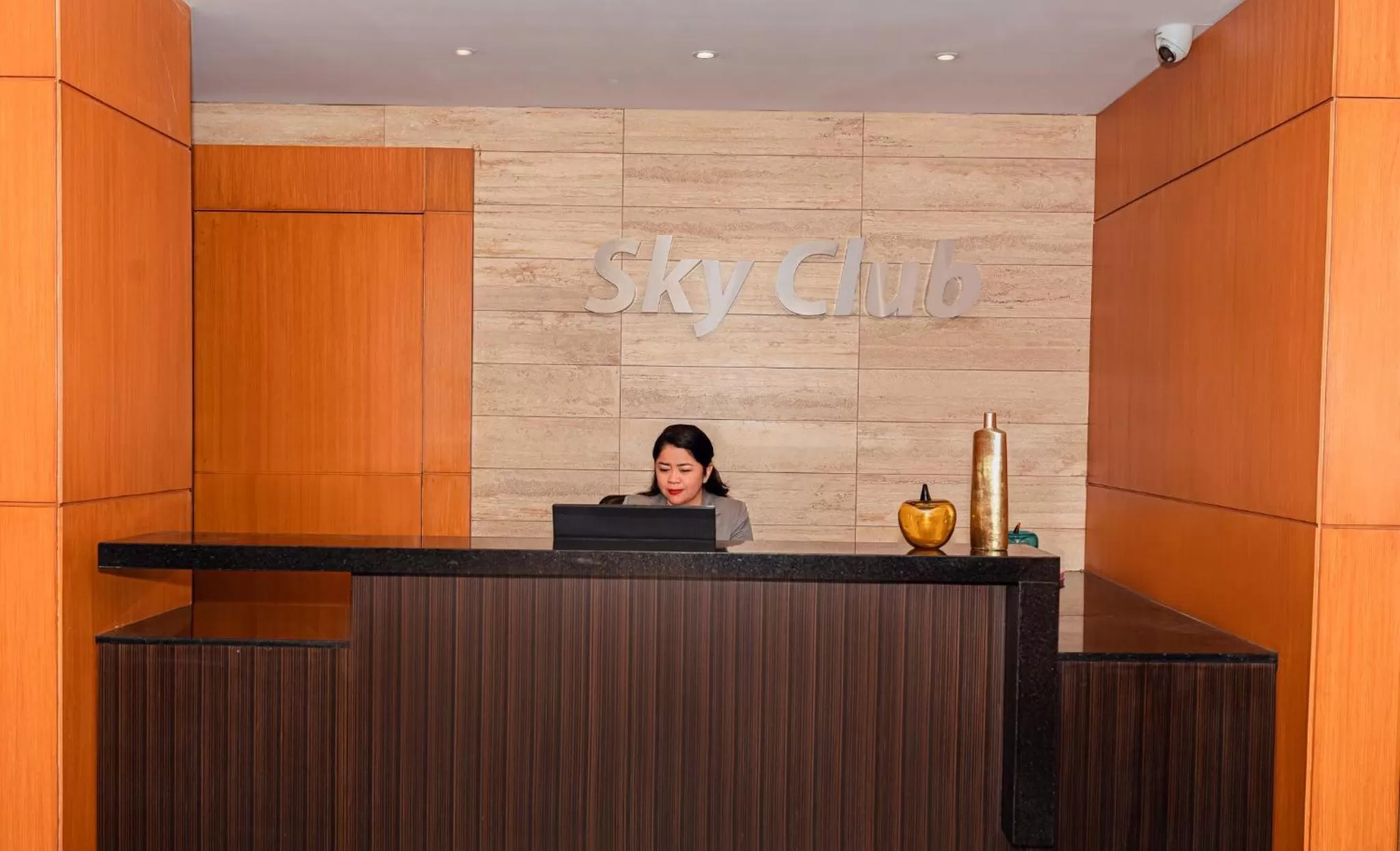 Property building in Holiday Inn Guayaquil Airport by IHG