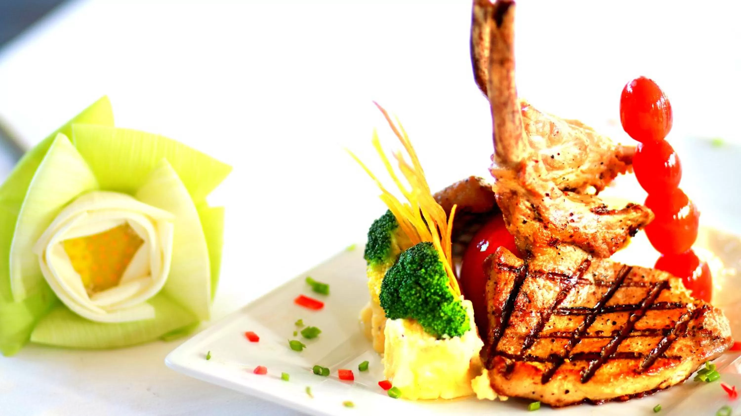 Food and drinks in Villa Wat Damnak