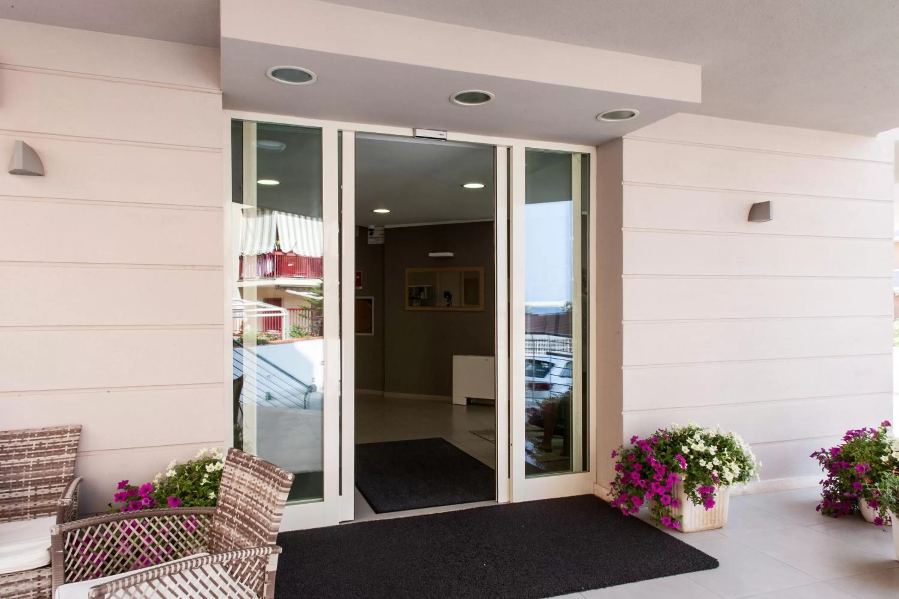 Facade/entrance in Alma di Alghero Hotel