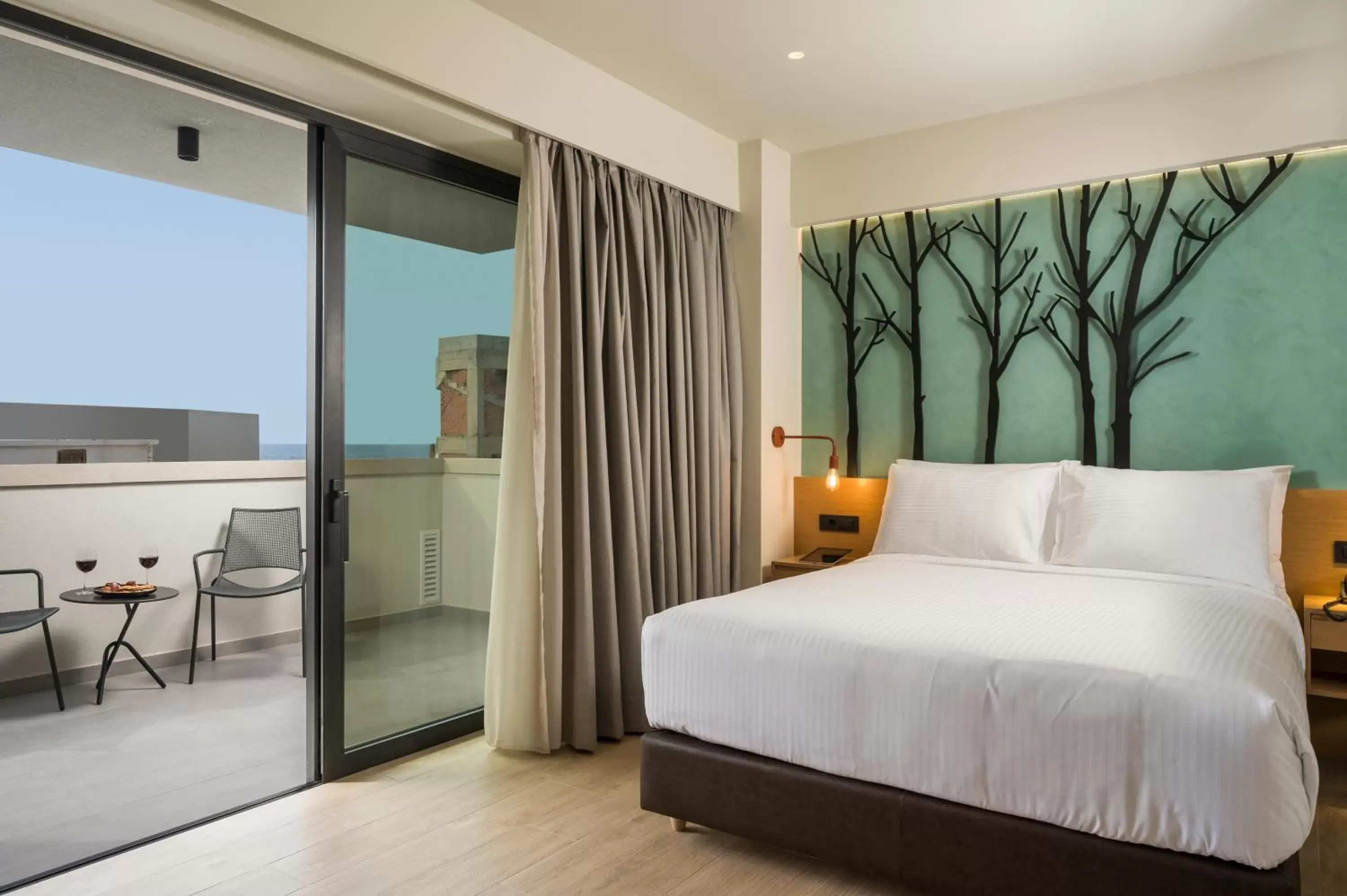 Triple Room with City View in Hyperion City Hotel & Spa Triple Room with City View in Hyperion City Hotel & Spa