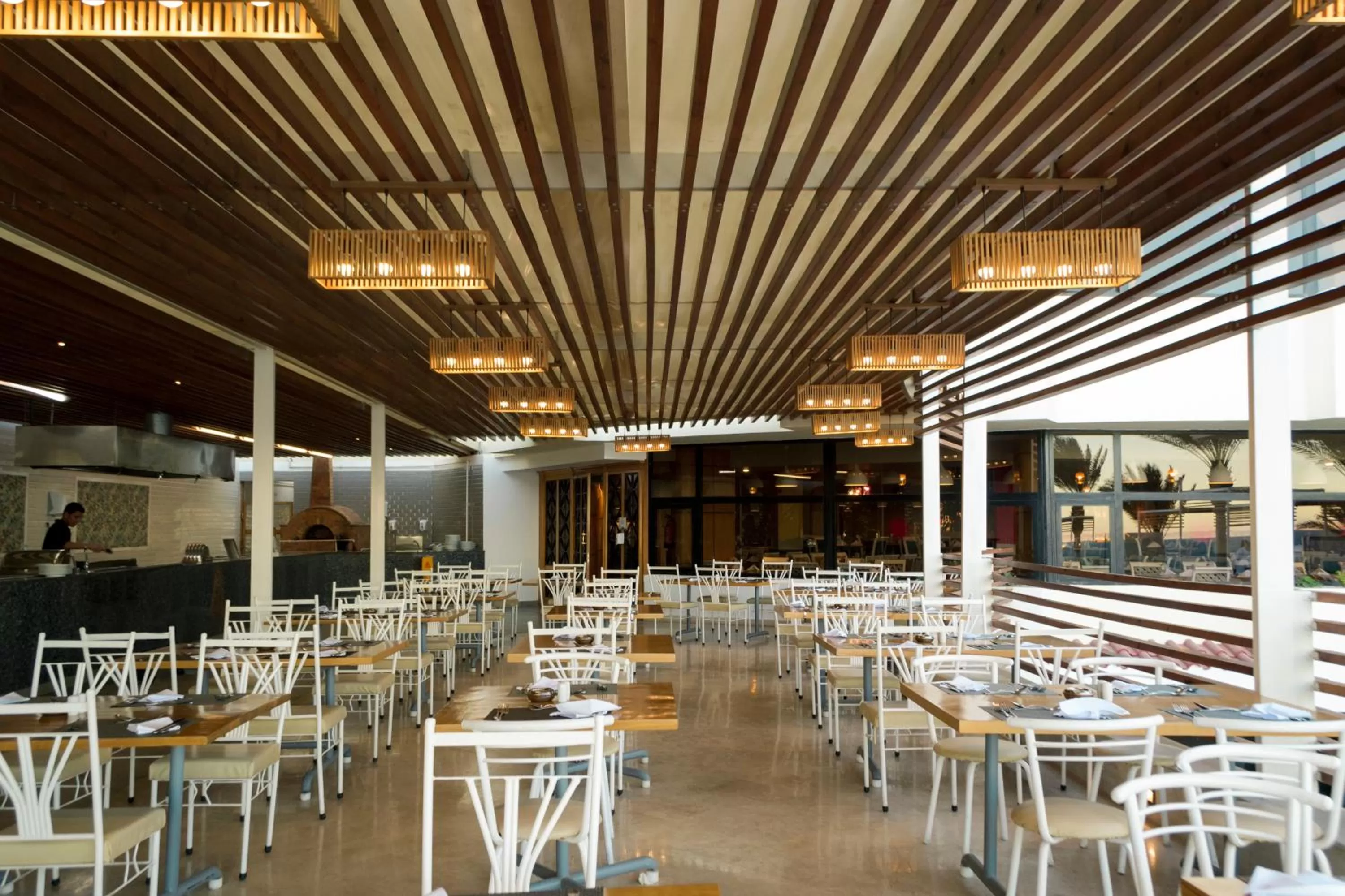 Restaurant/places to eat in Sunrise Holidays Resort -Adults Only