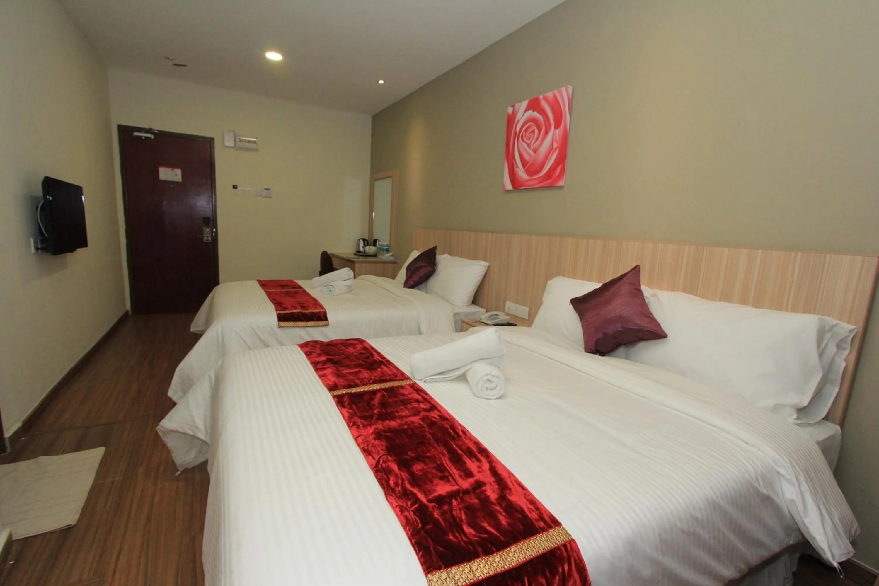 Bed in Veer Hotel