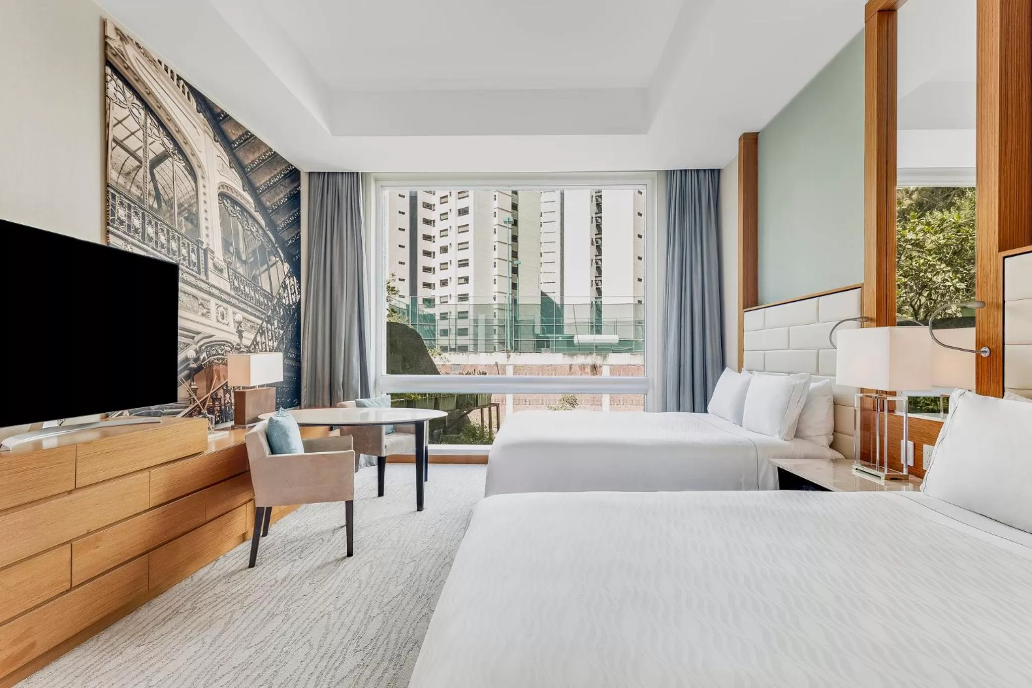 Photo of the whole room, Bed in Live Aqua Urban Resort Mexico