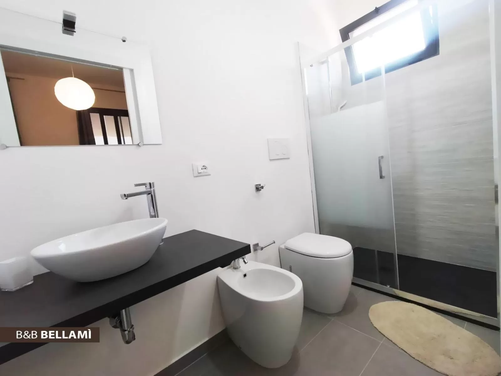 Shower, Bathroom in B&B BELLAMI'