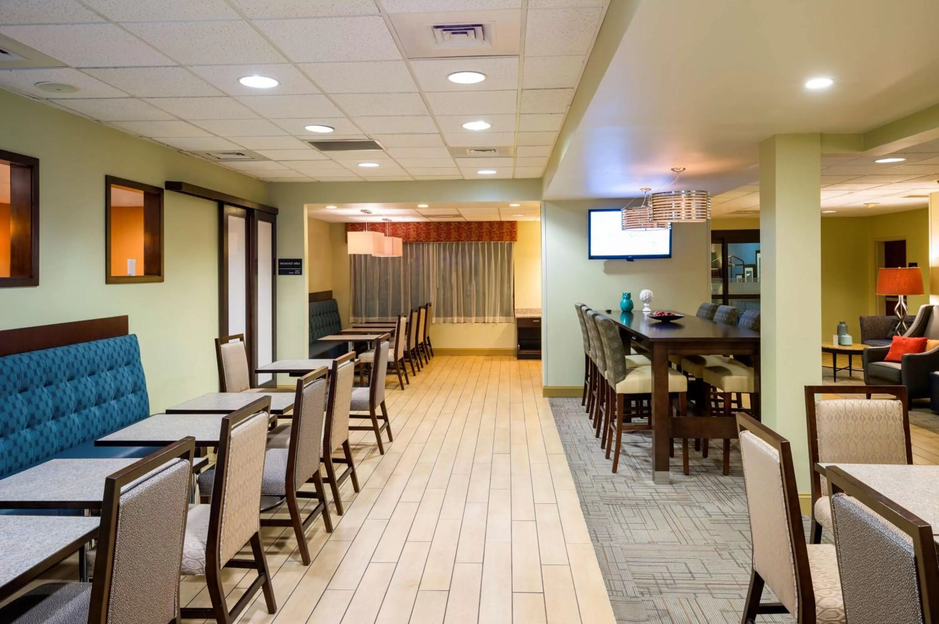 Lobby or reception in Hampton Inn Danville