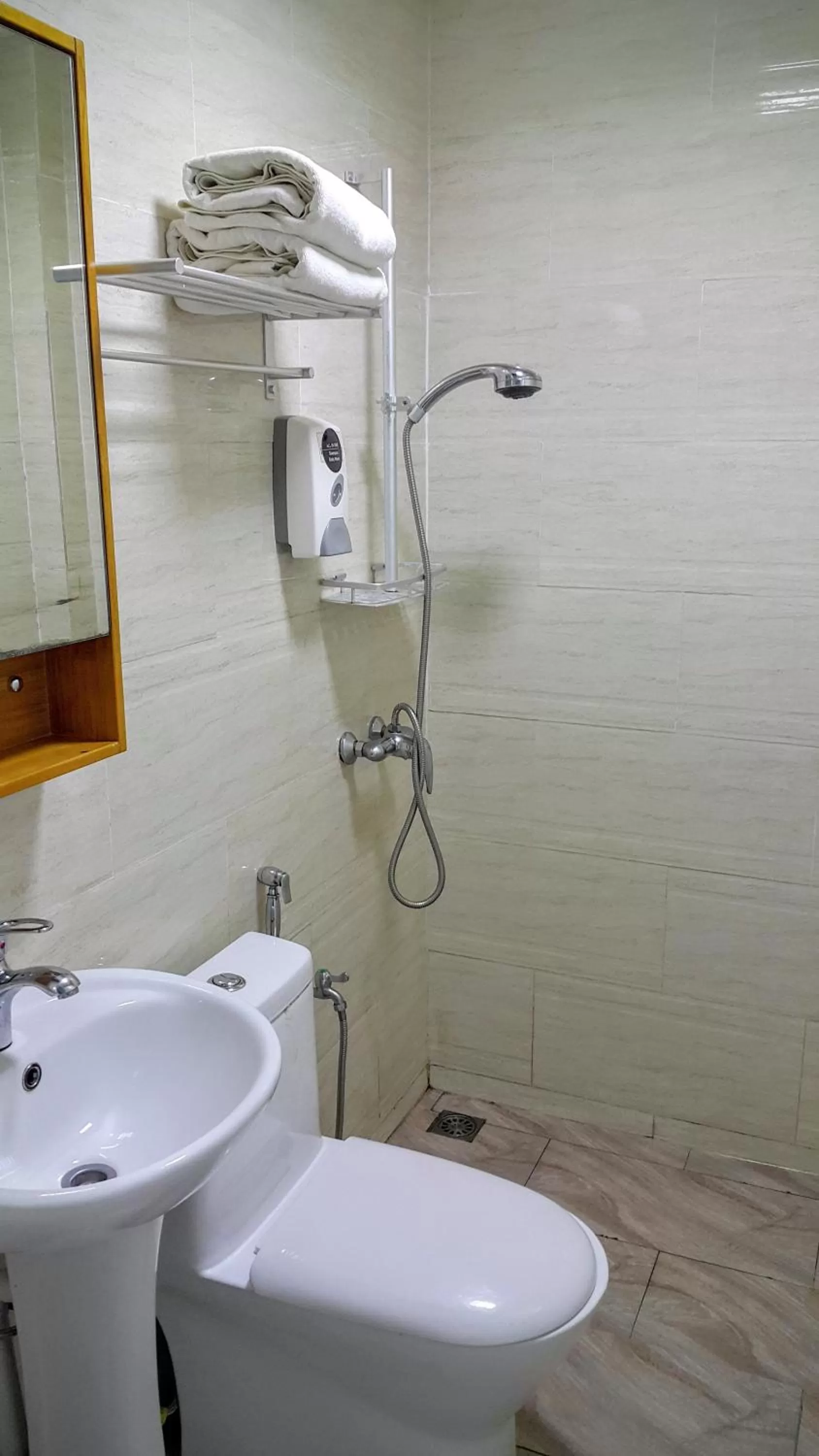 Bathroom in Residence 21 Boutique Inn