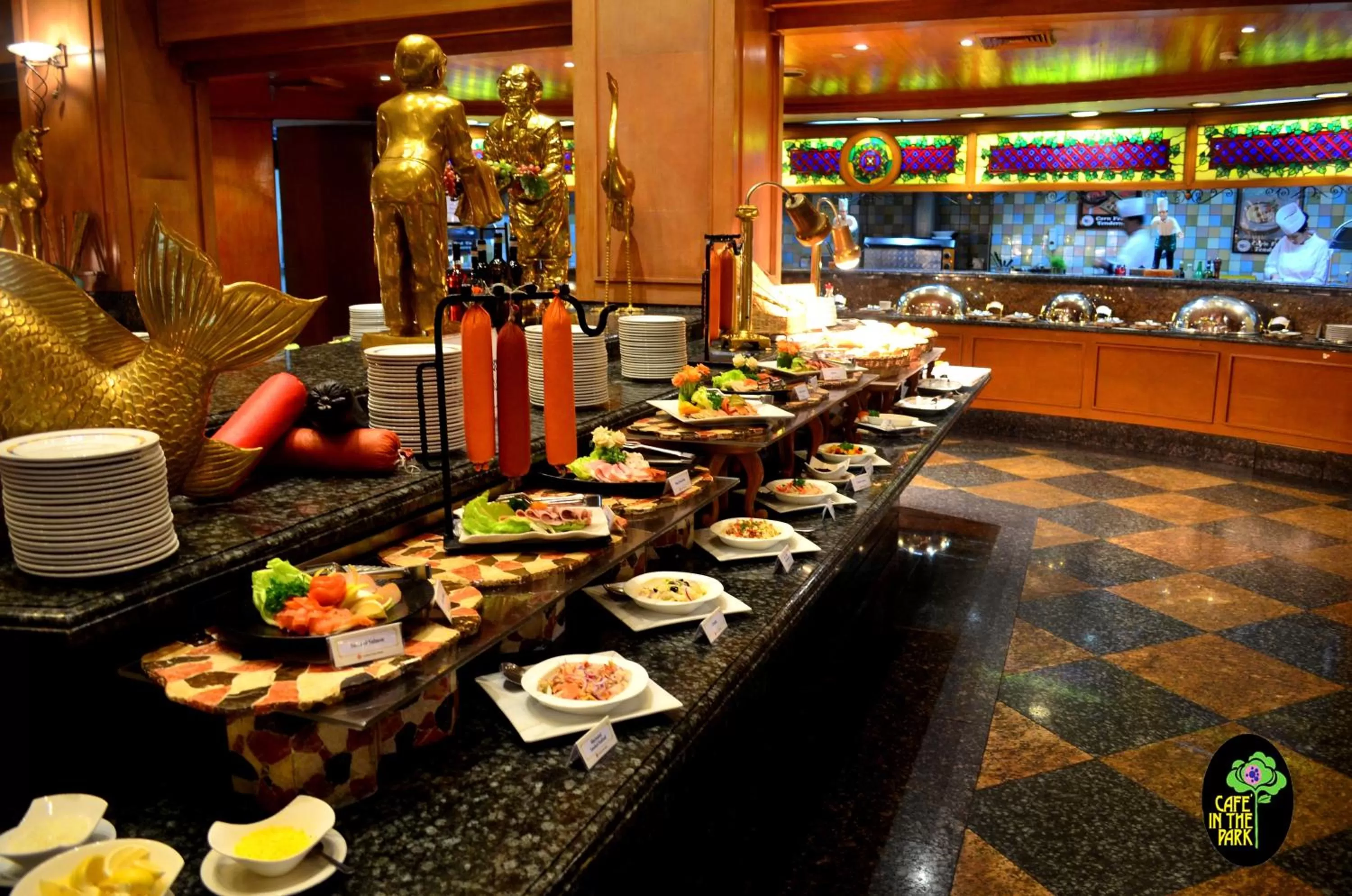 Restaurant/places to eat in Century Park Hotel