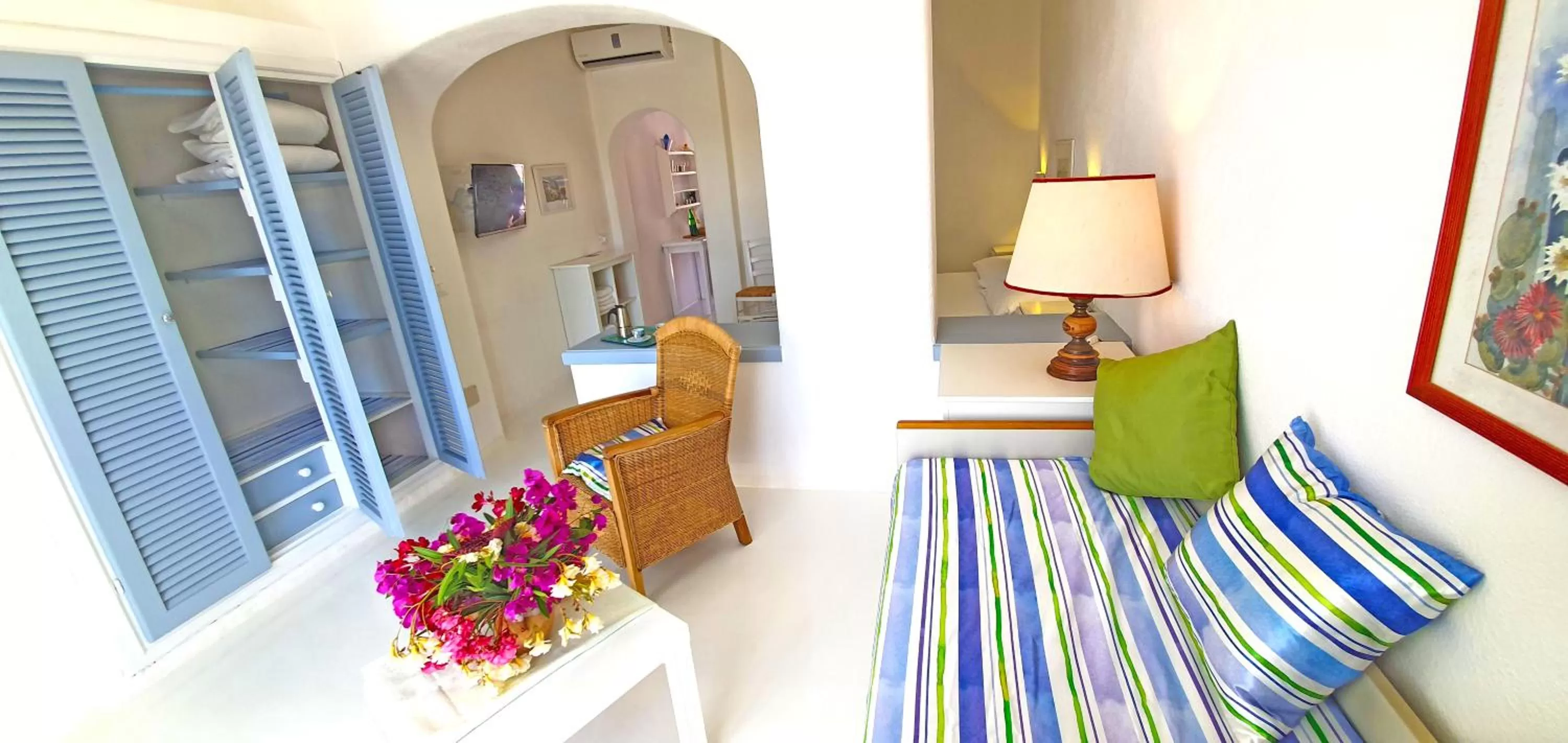 Living room, Bed in Villa Ravino Secret Retreat