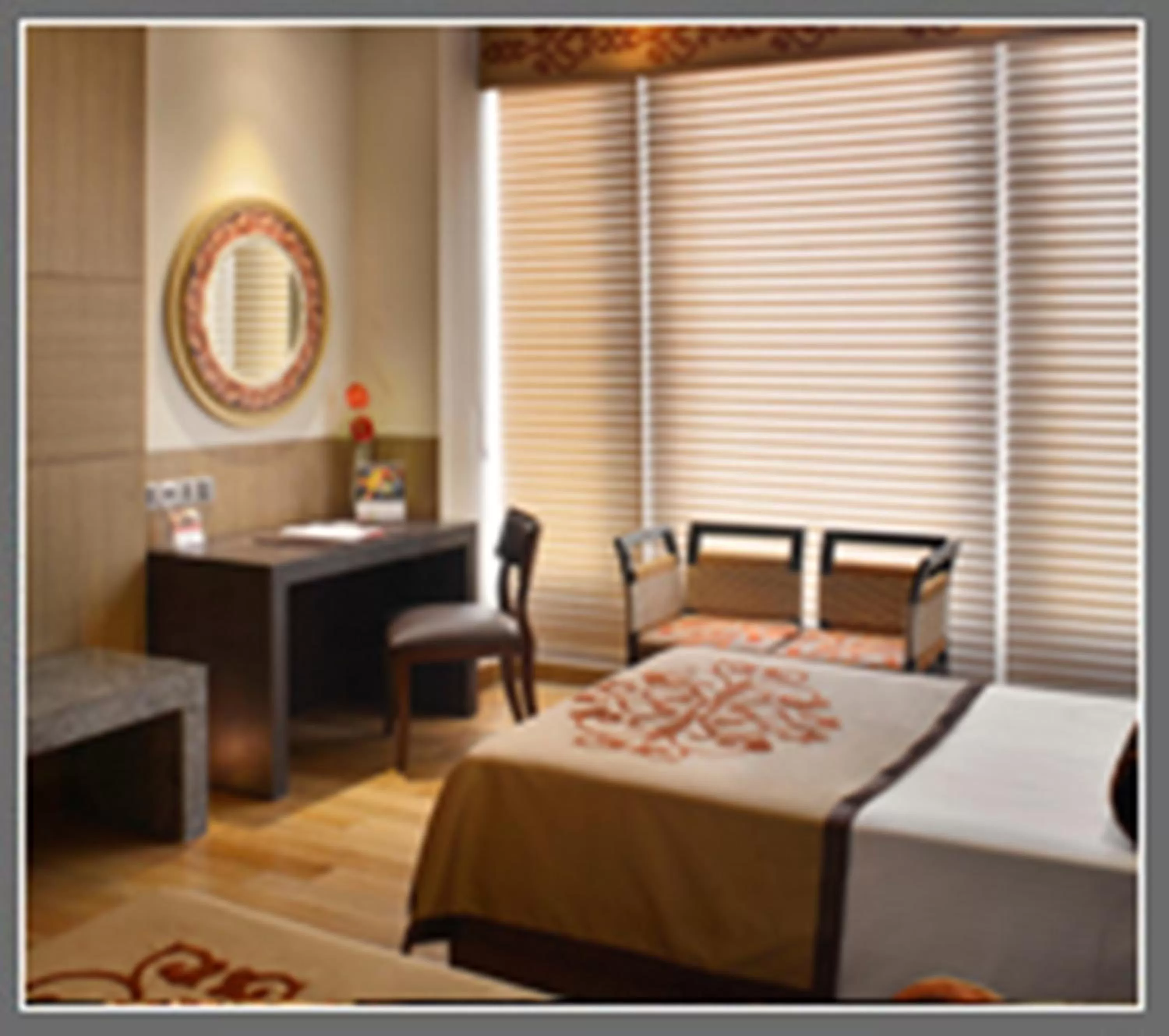 Photo of the whole room, Bed in The Lalit Great Eastern Kolkata