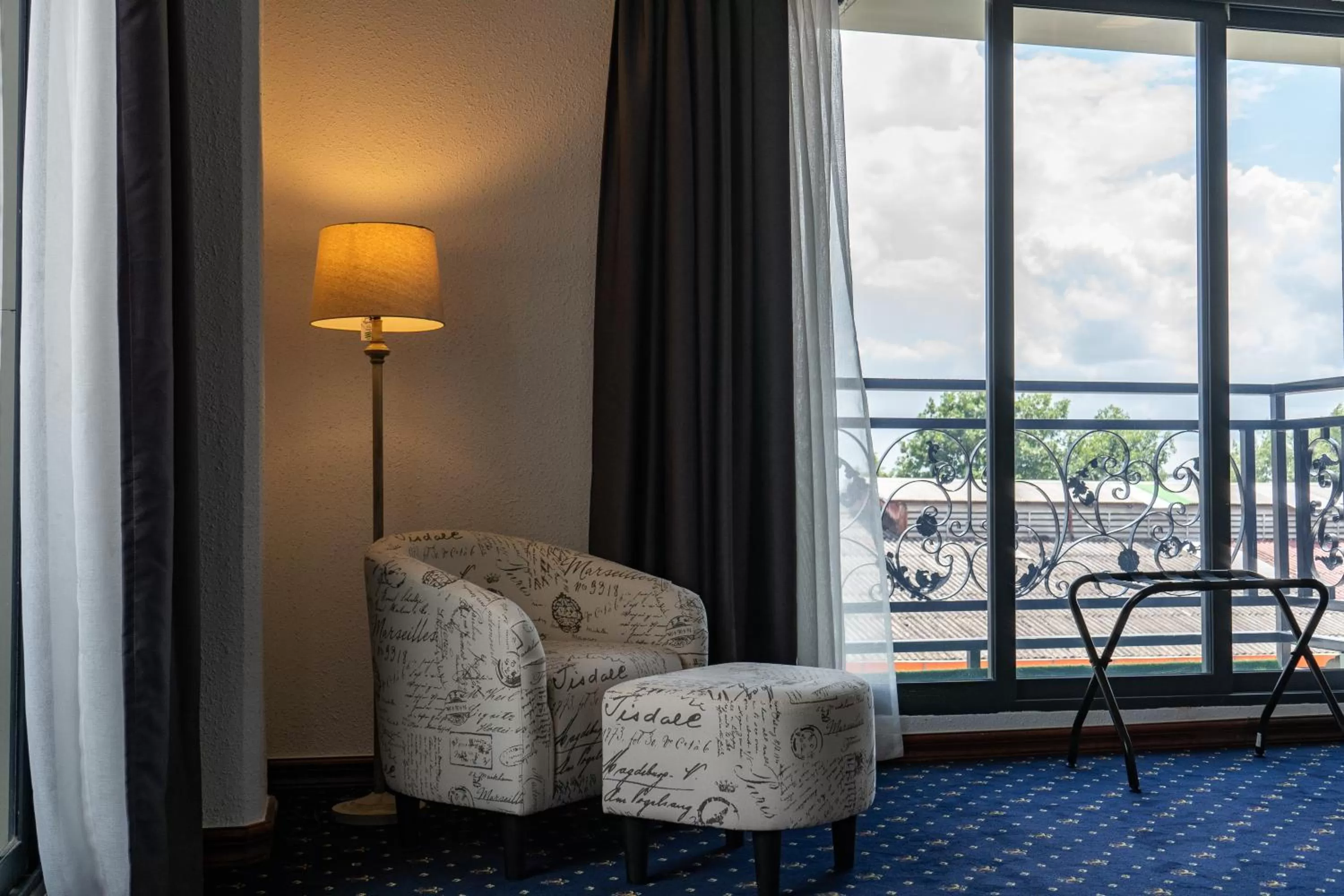 Seating area in Royal Breeze Paramaribo