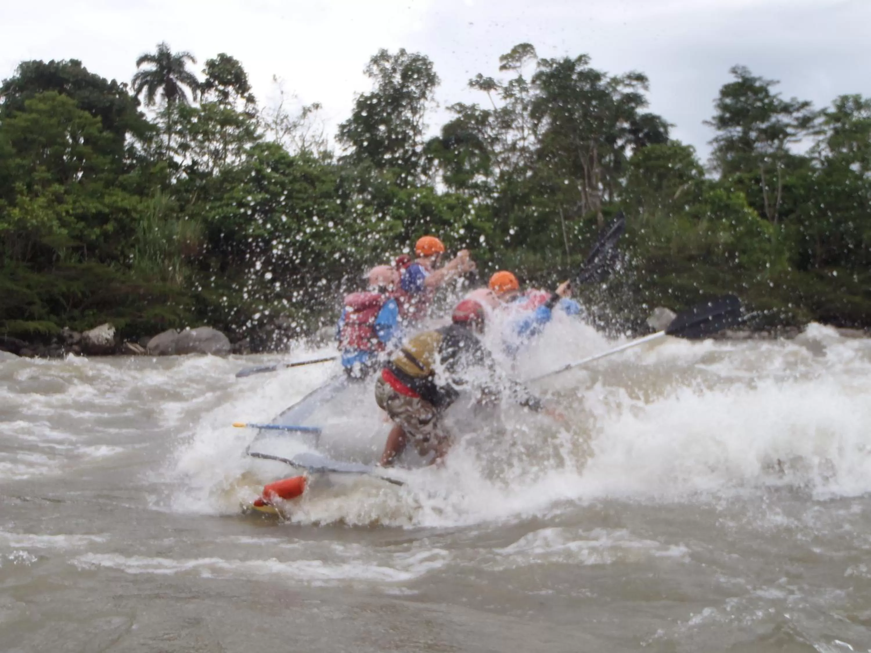 Canoeing in Hostal Limoncocha