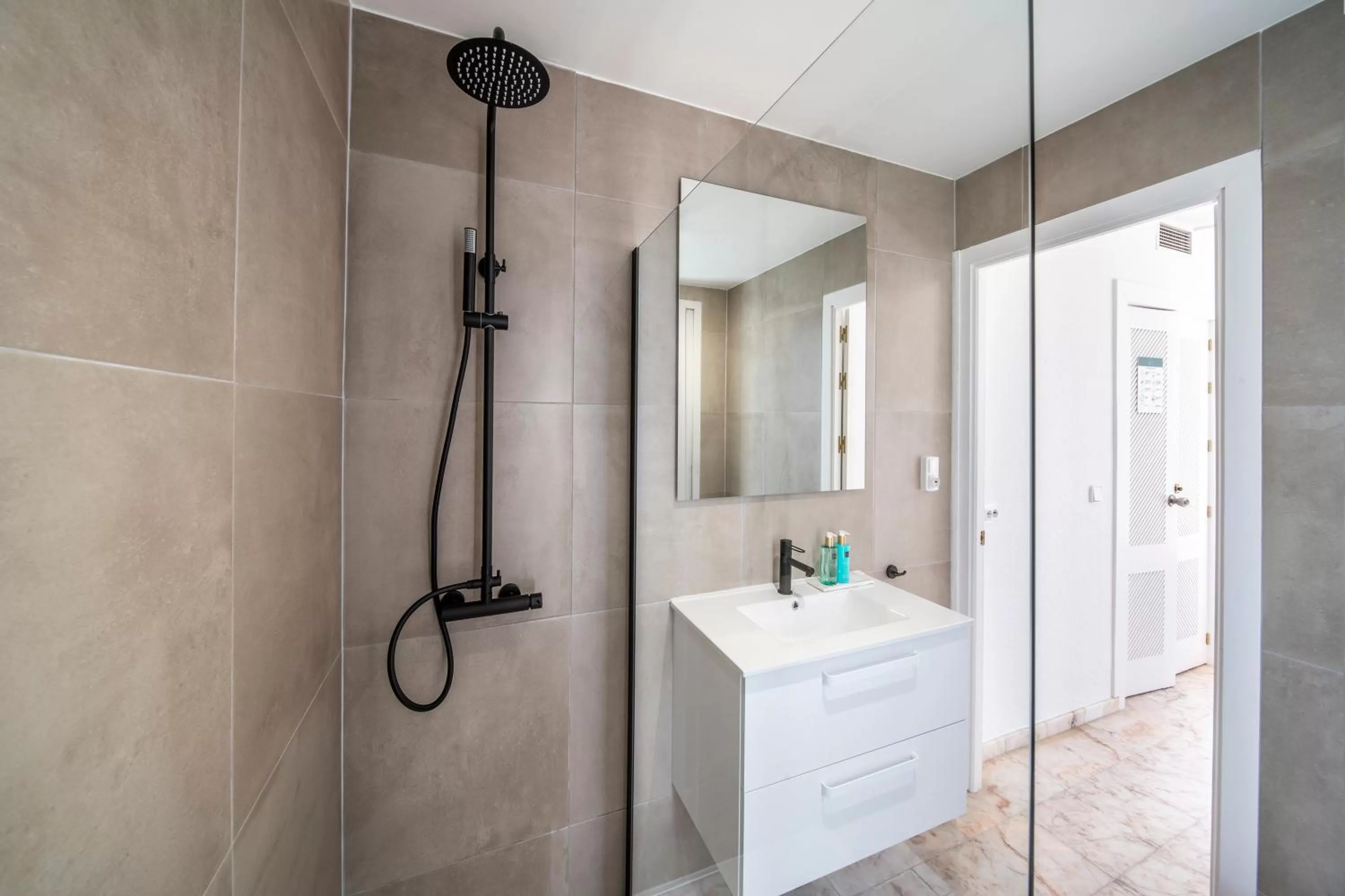 Bathroom in Hotel B&B Casa Arena Sevilla