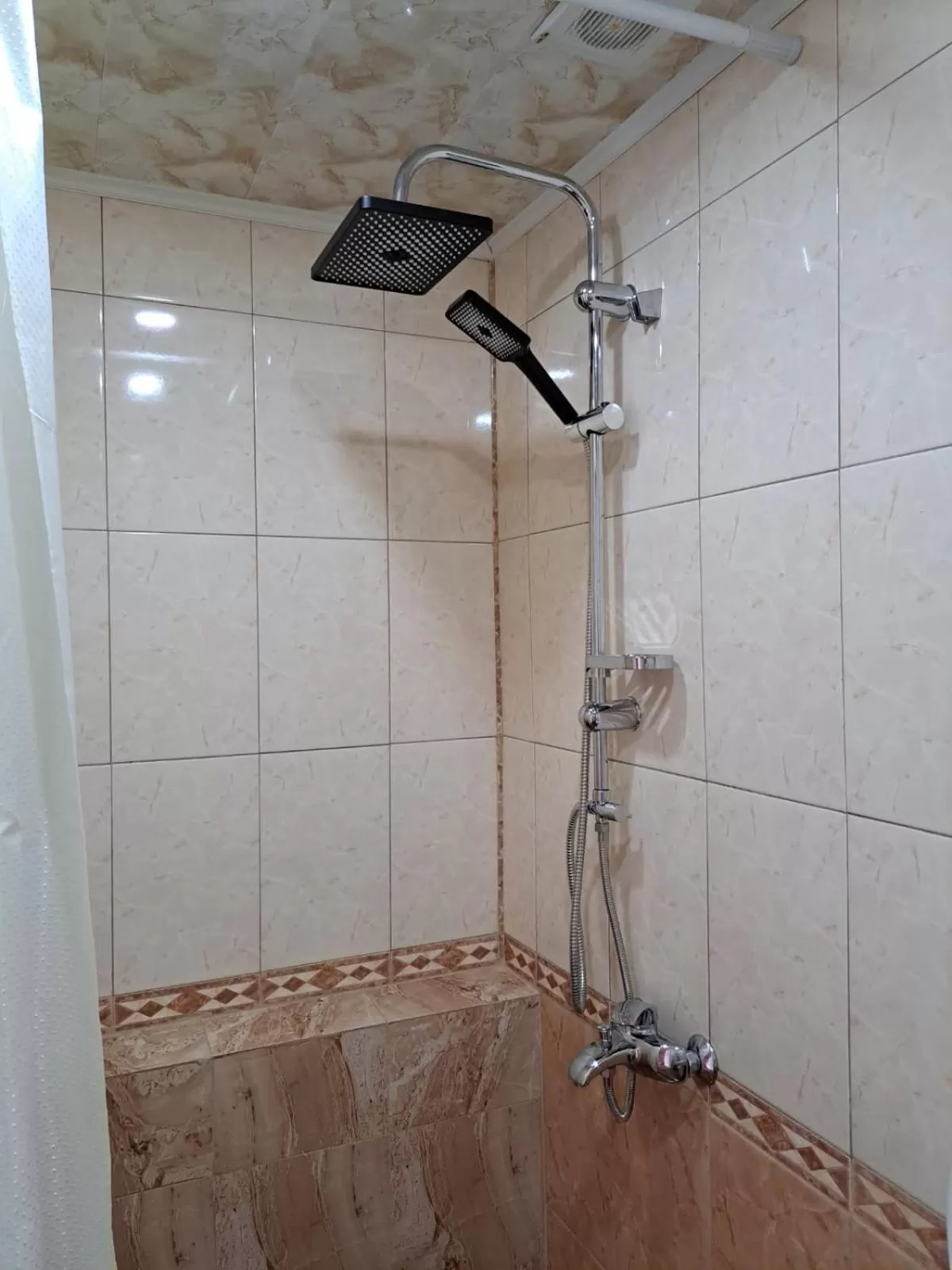 Shower, Bathroom in Guest House David's B&B