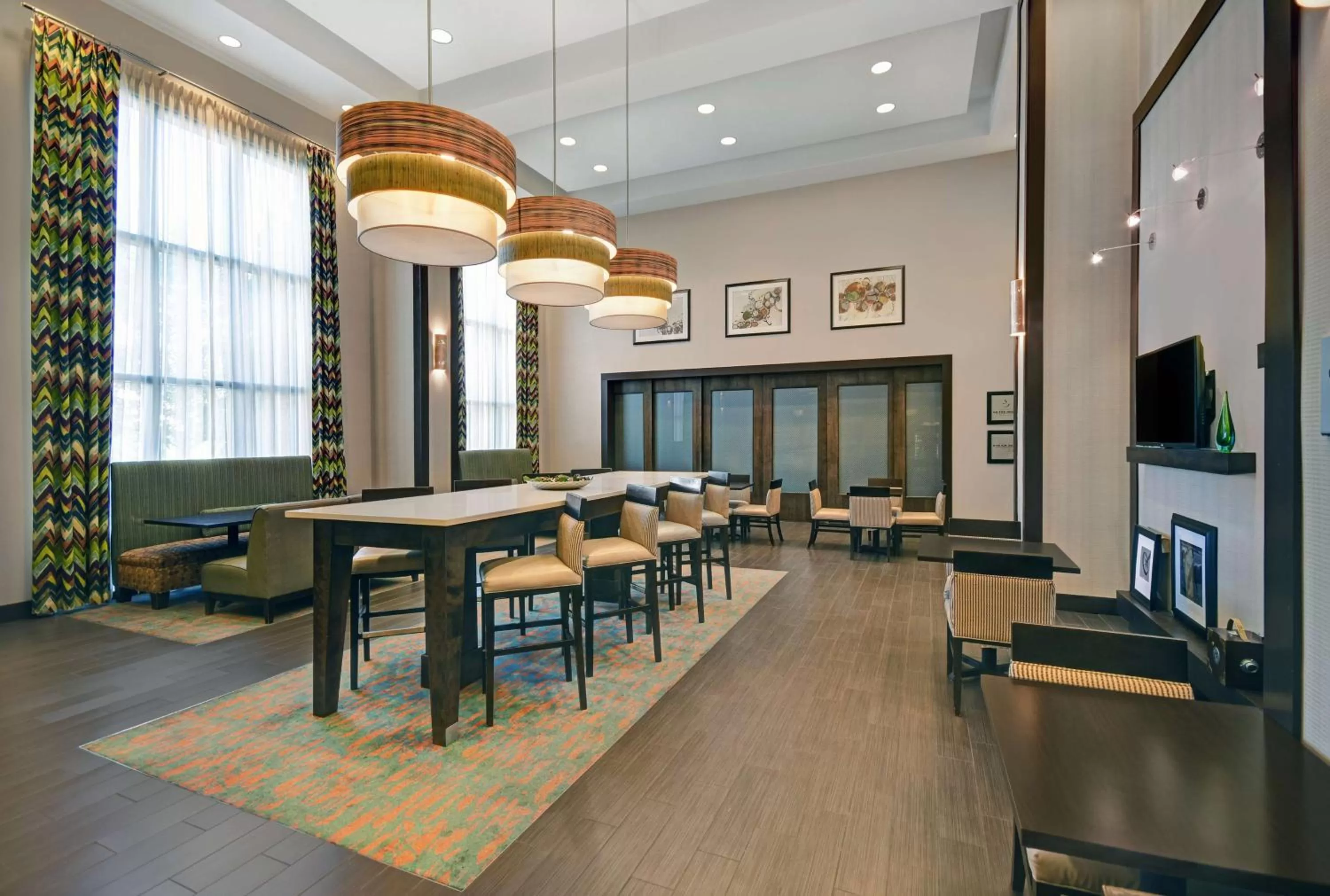 Lobby or reception in Hampton Inn and Suites Robbinsville