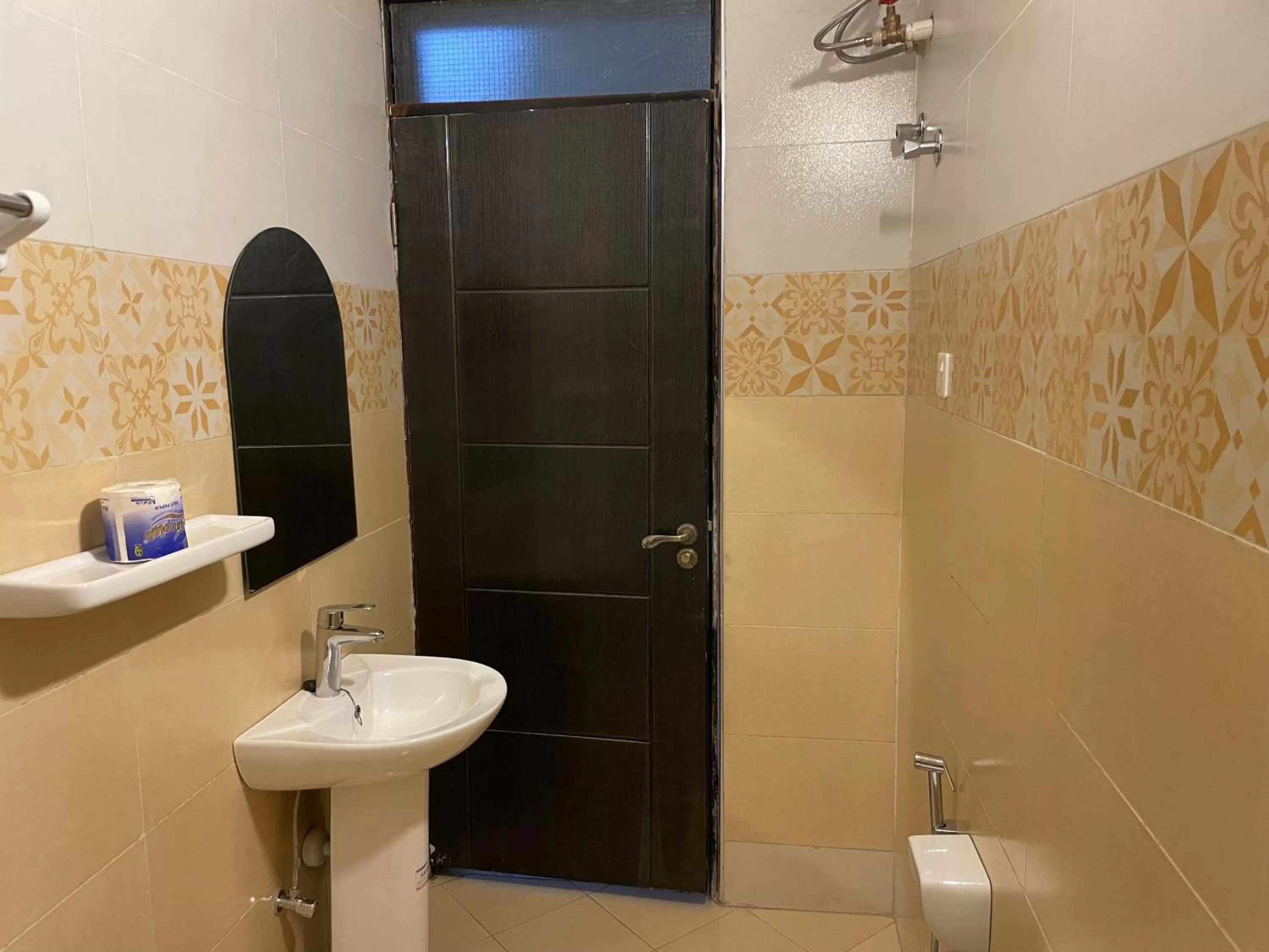 Bathroom in Jaffa Suites