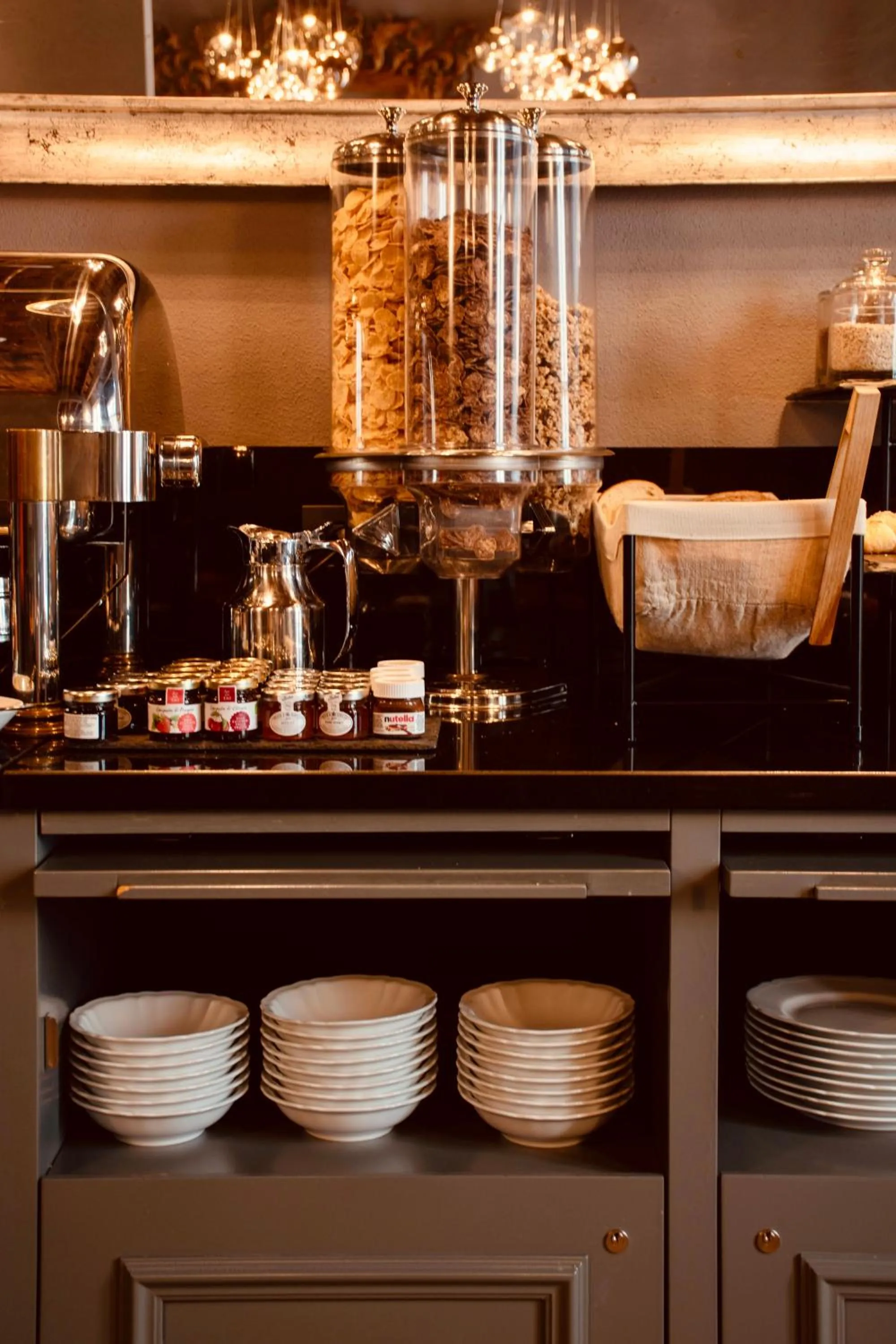 Breakfast in The Frame Hotel