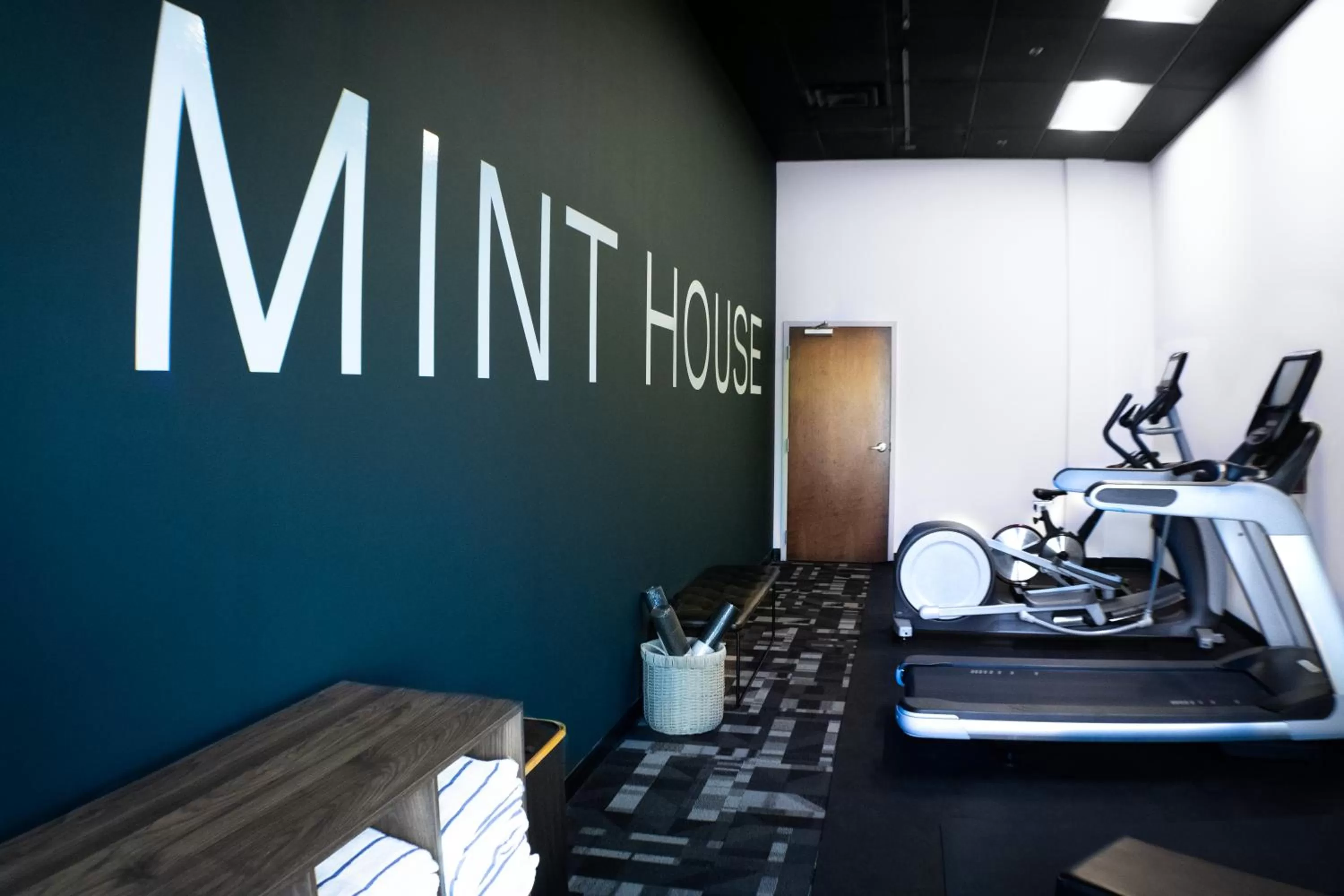 Fitness centre/facilities in Mint House Greenville - Downtown