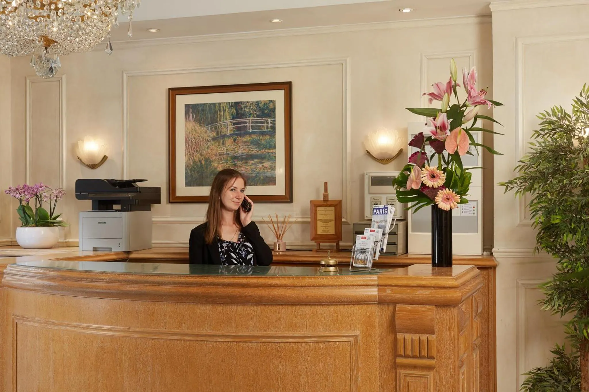 Lobby or reception in Montparnasse Daguerre