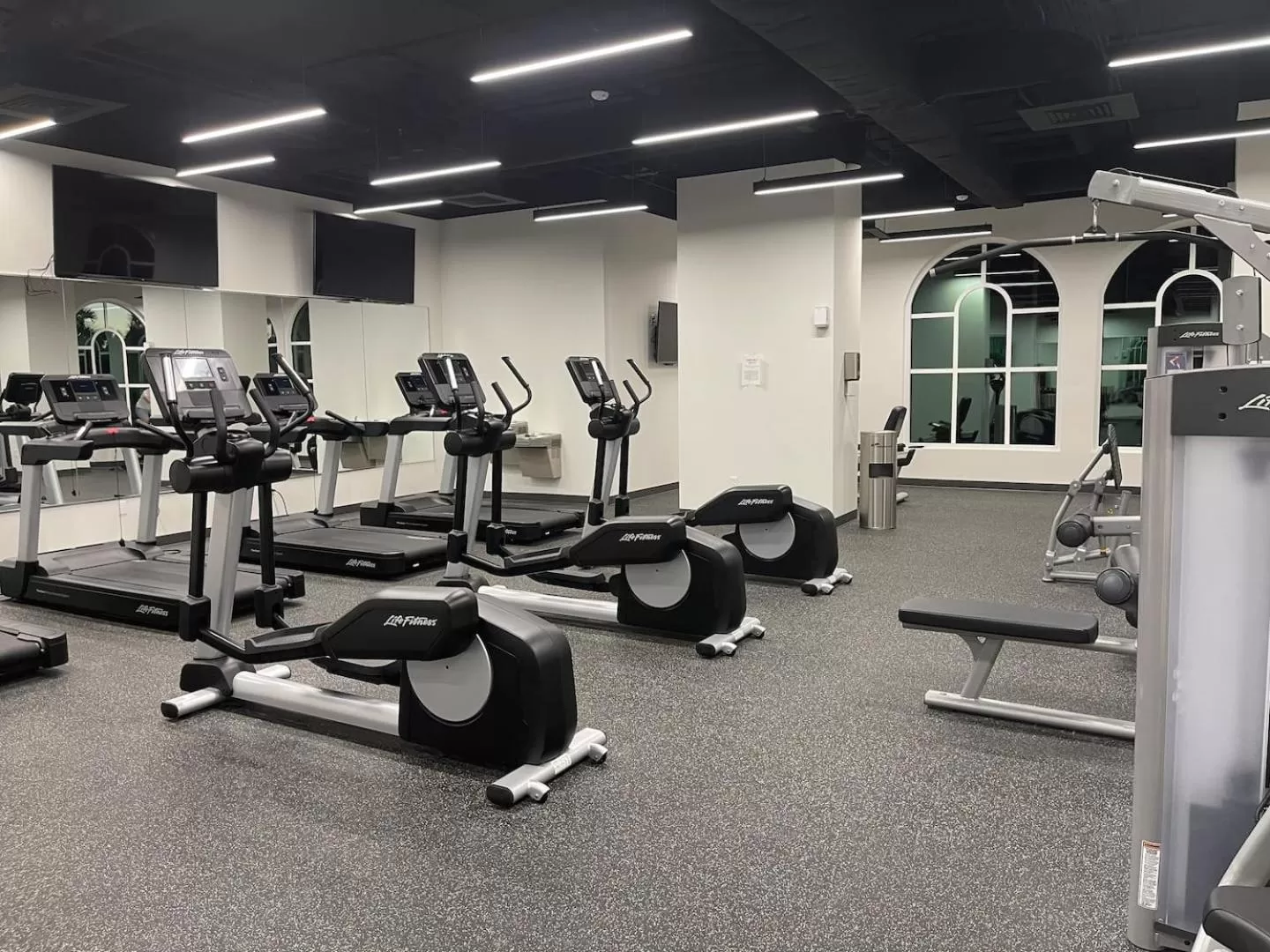 Calypso 3-2303 Penthouse Level w/ Incredible View!