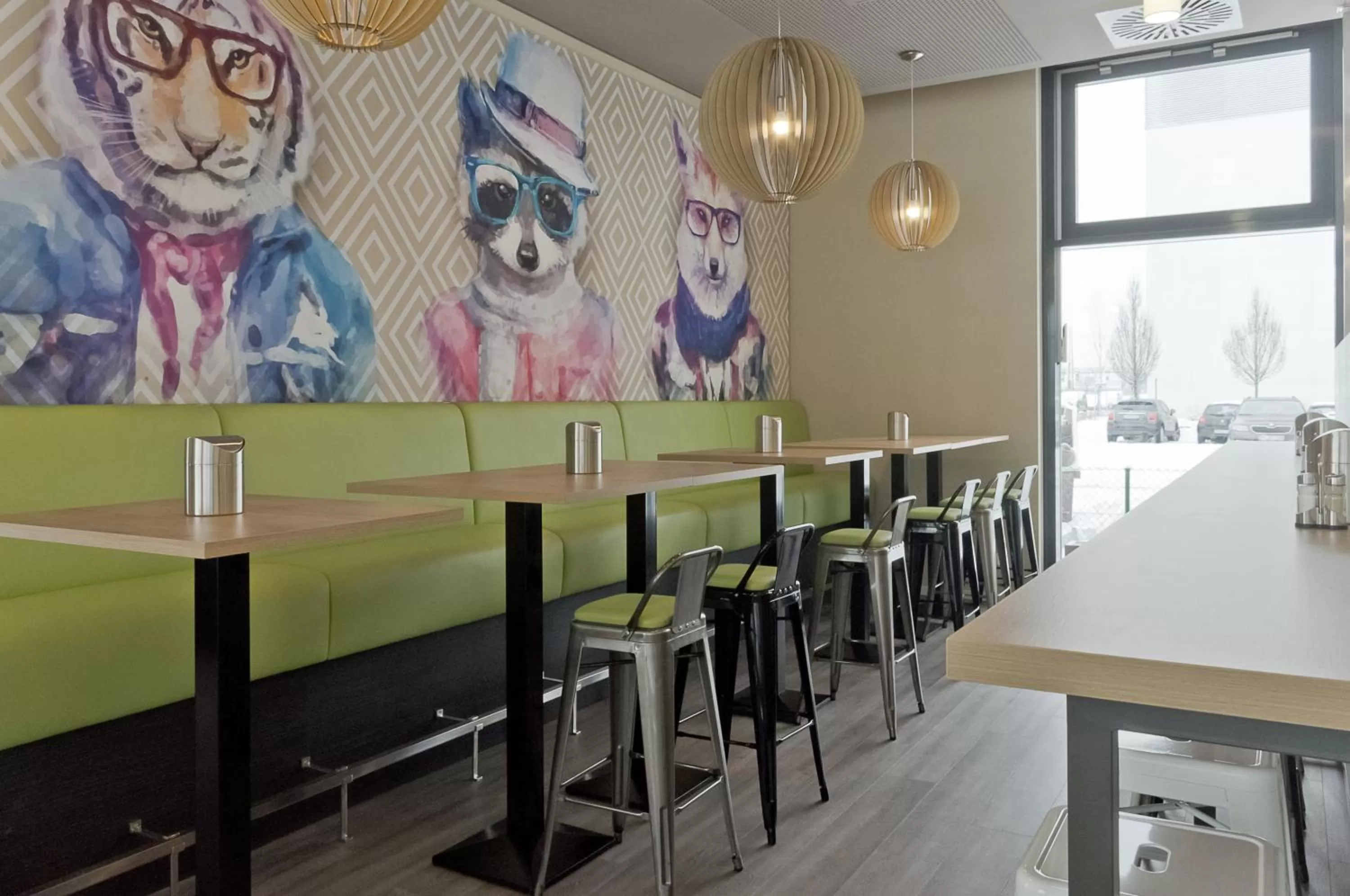 Restaurant/places to eat in Super 8 by Wyndham Munich City West