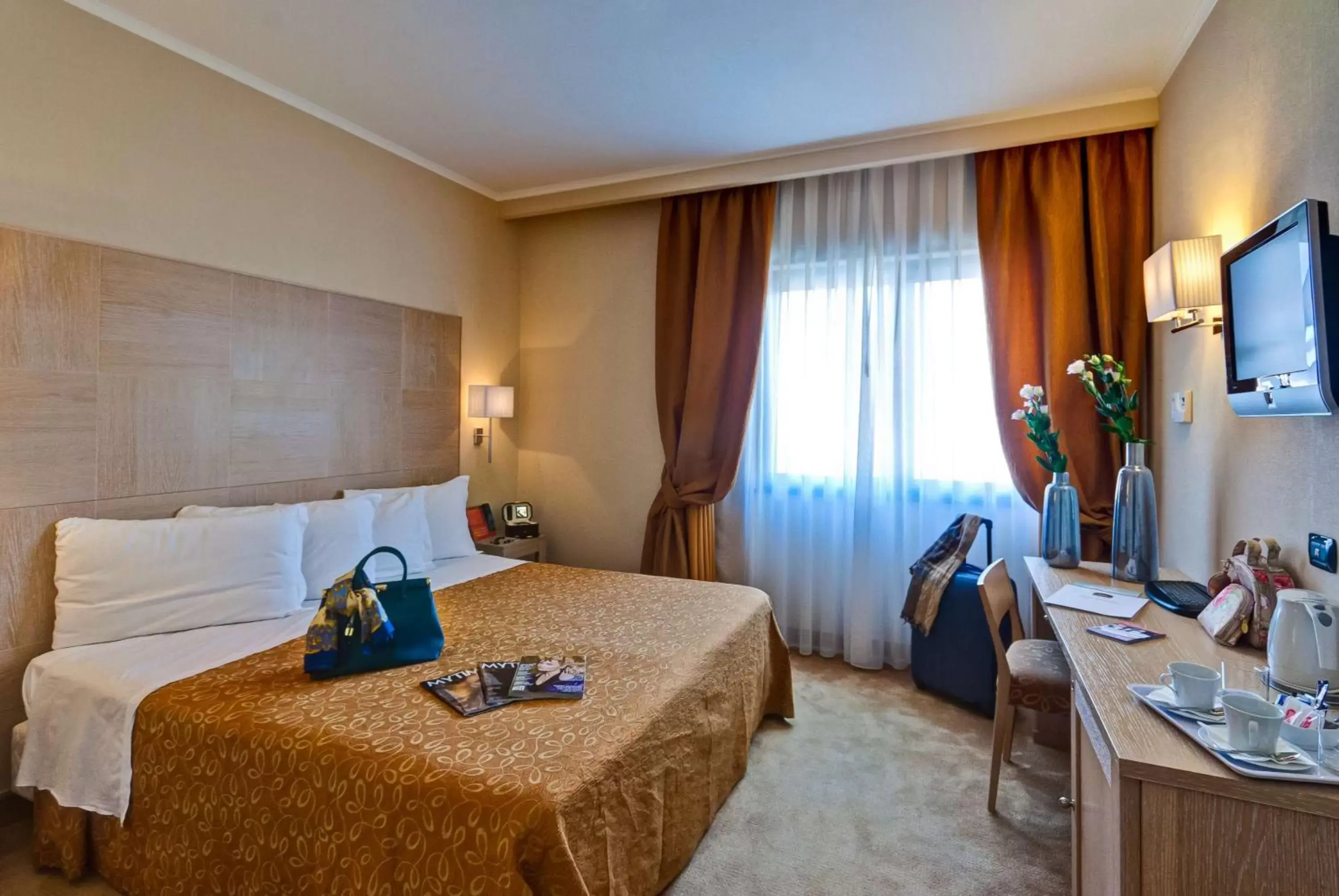 Standard Twin Room in Best Western Hotel Rome Airport Standard Twin Room in Best Western Hotel Rome Airport