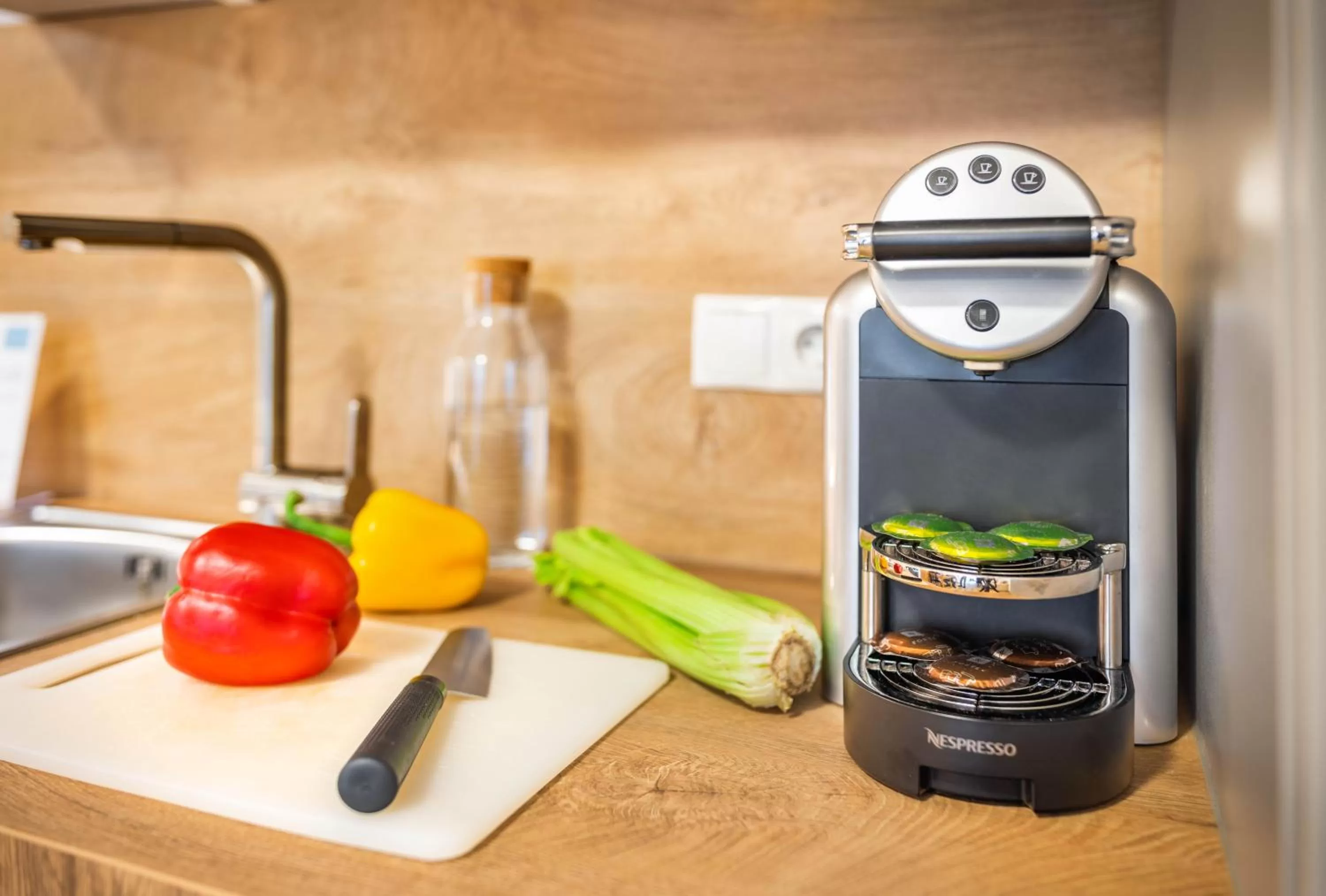 Coffee/tea facilities in Jimmy's Apartments Lory