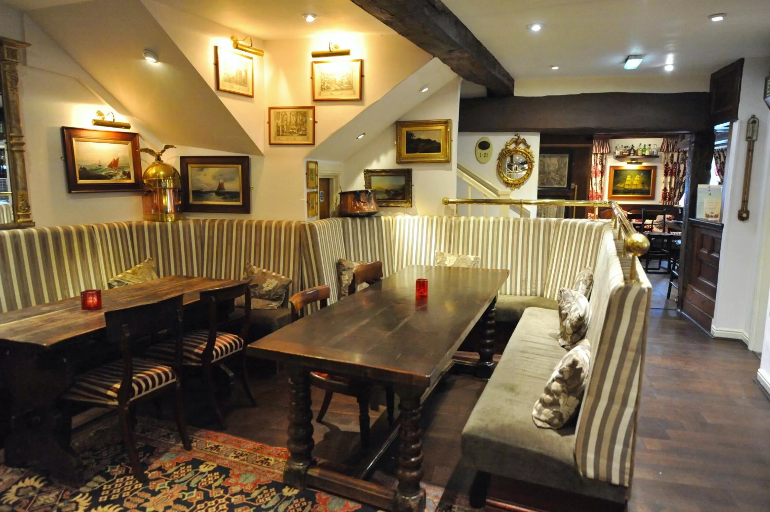Restaurant/places to eat in The Greyhound Coaching Inn