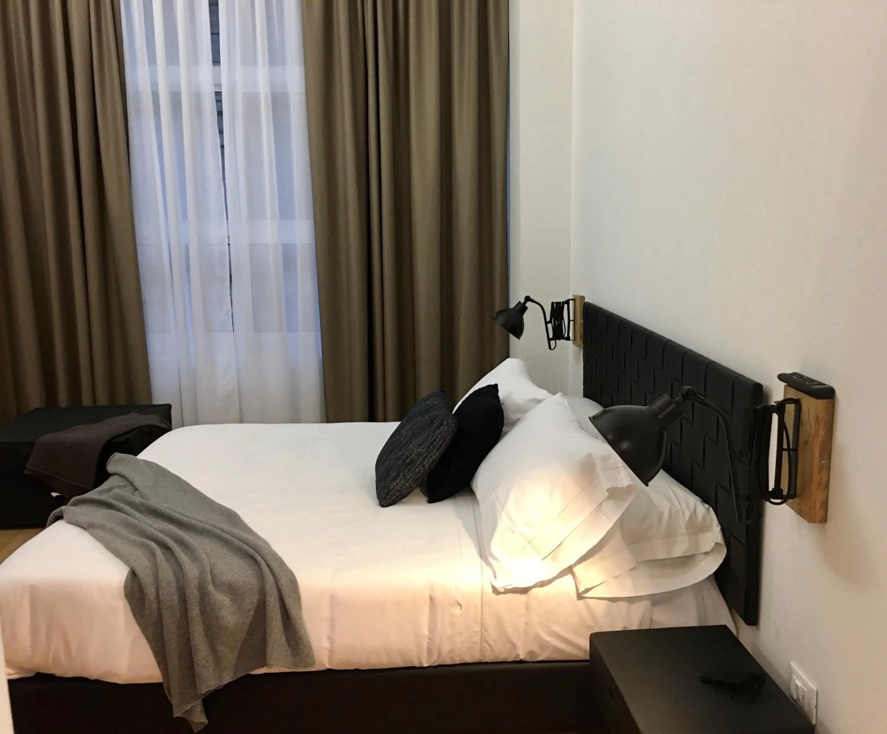 Bed in INTO the heart of MILAN Aparthotel