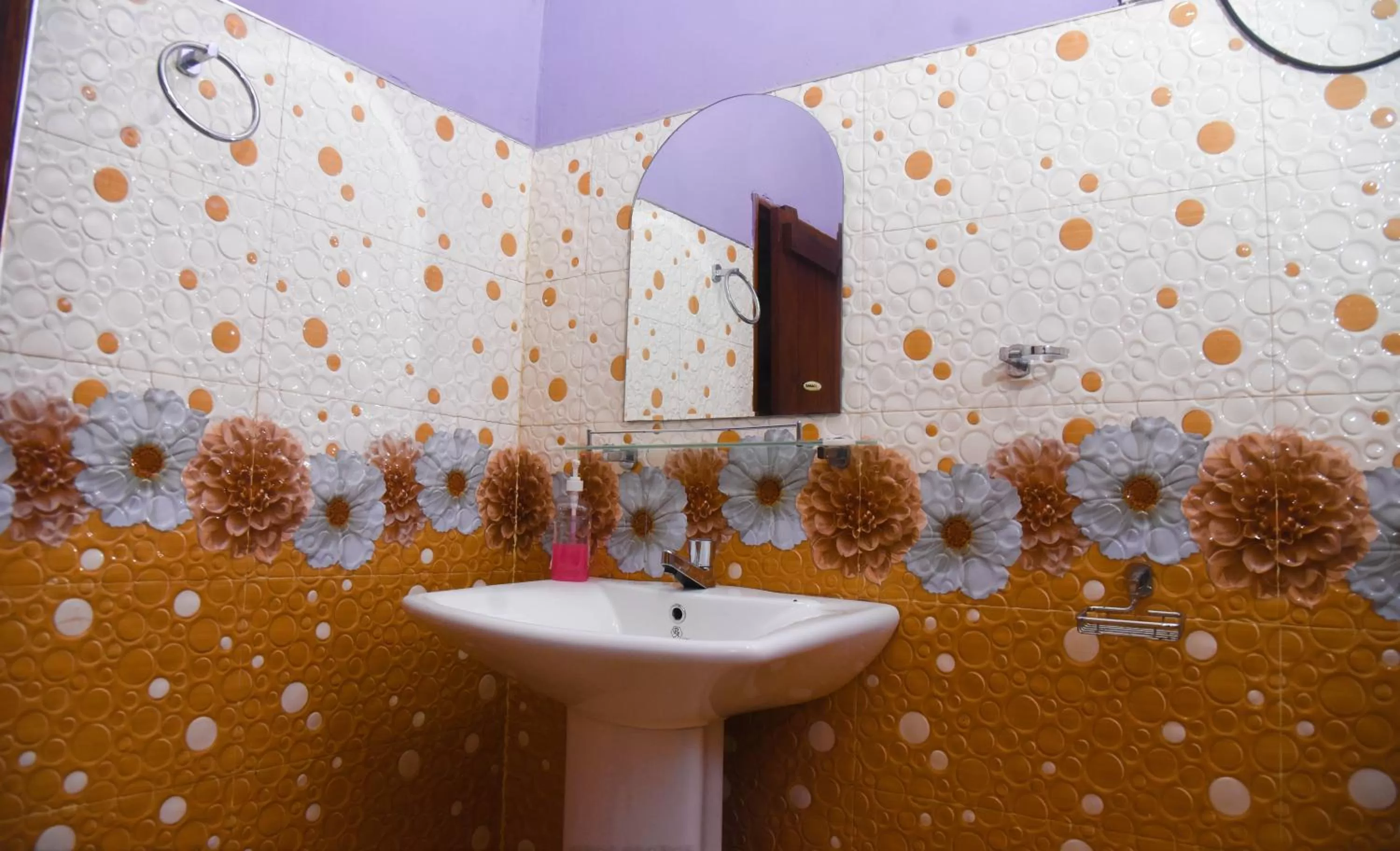 Bathroom in Madushanka Resort