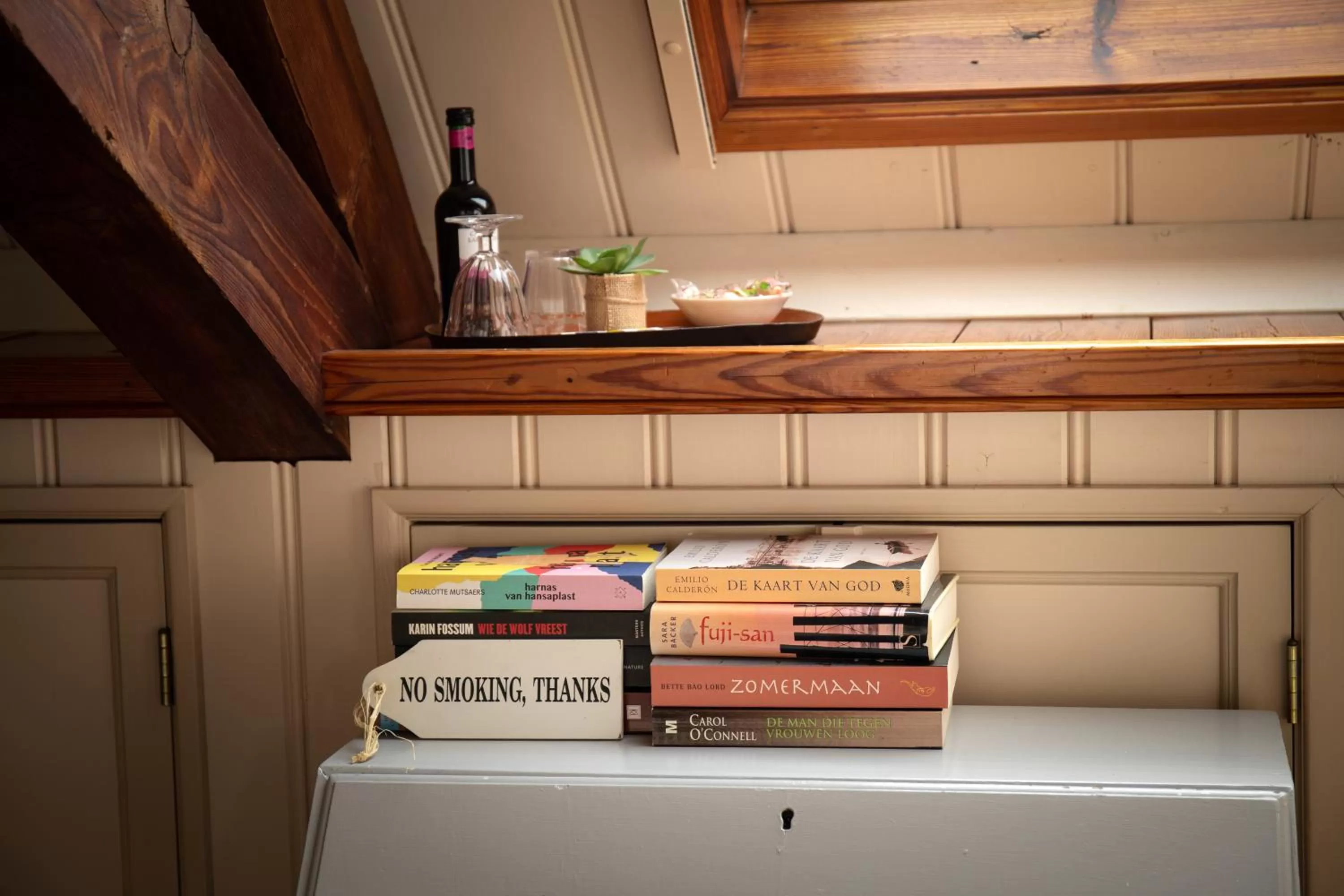 Communal lounge/ TV room in Boerenhofstede de Overhorn