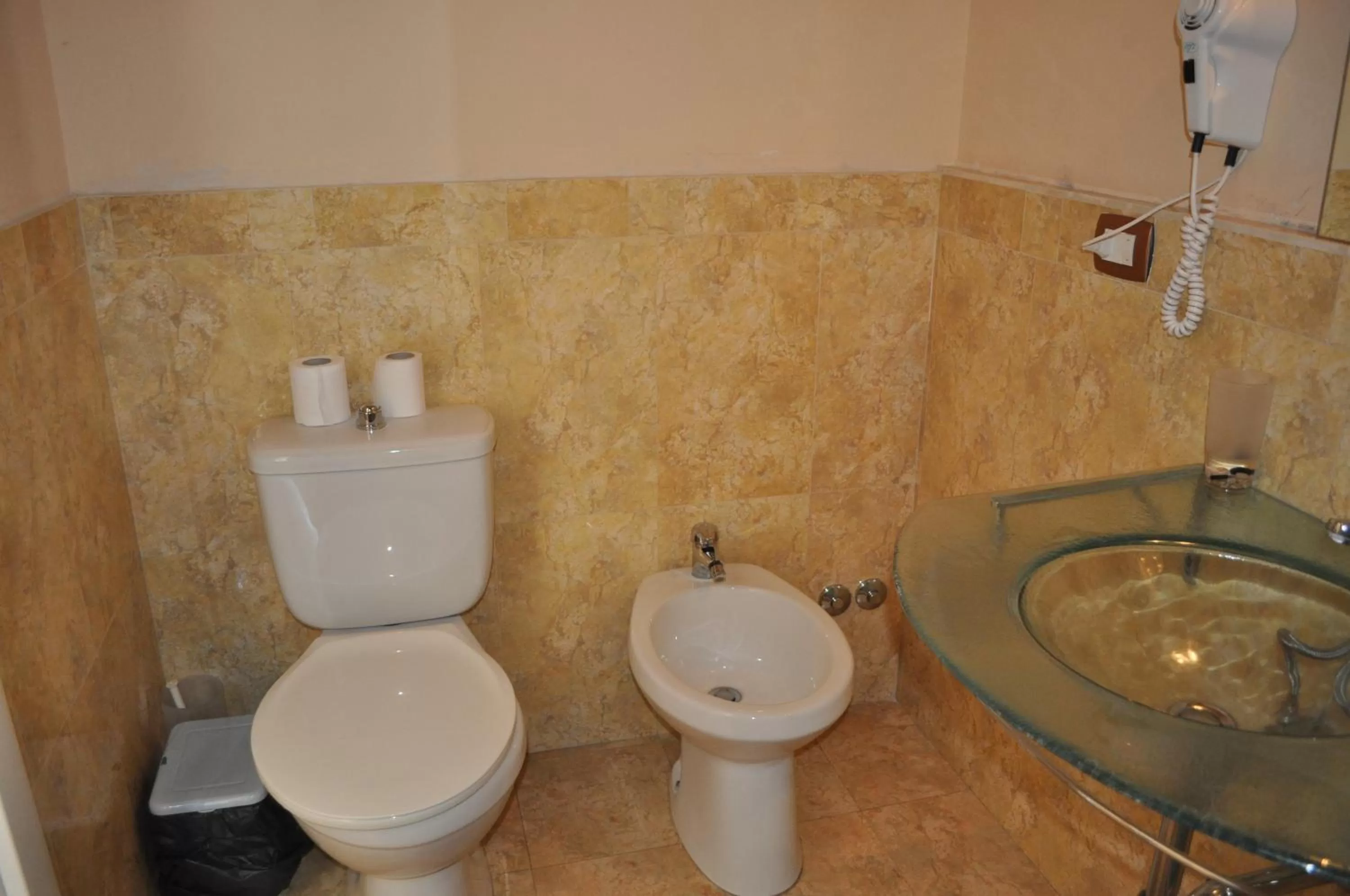 Bathroom in B&B Teatro Bellini