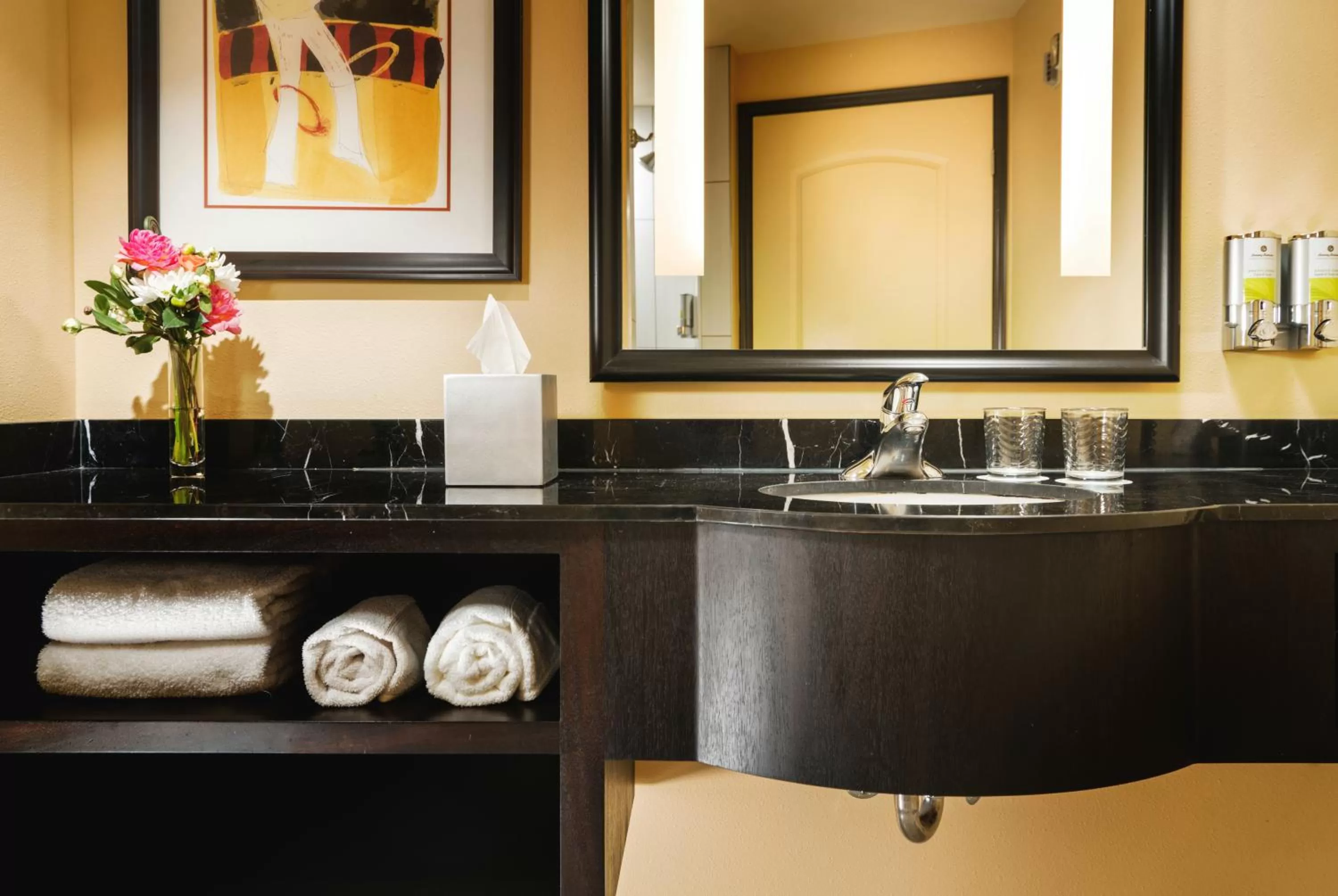 Bathroom in Staypineapple, The Maxwell Hotel, Seattle Center Seattle