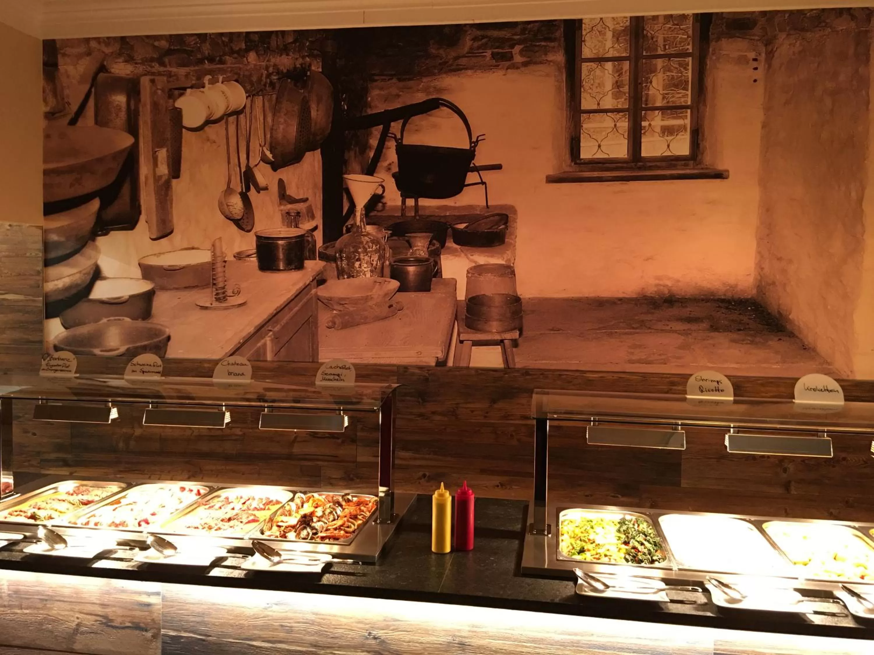 Meals in Hotel Victoria