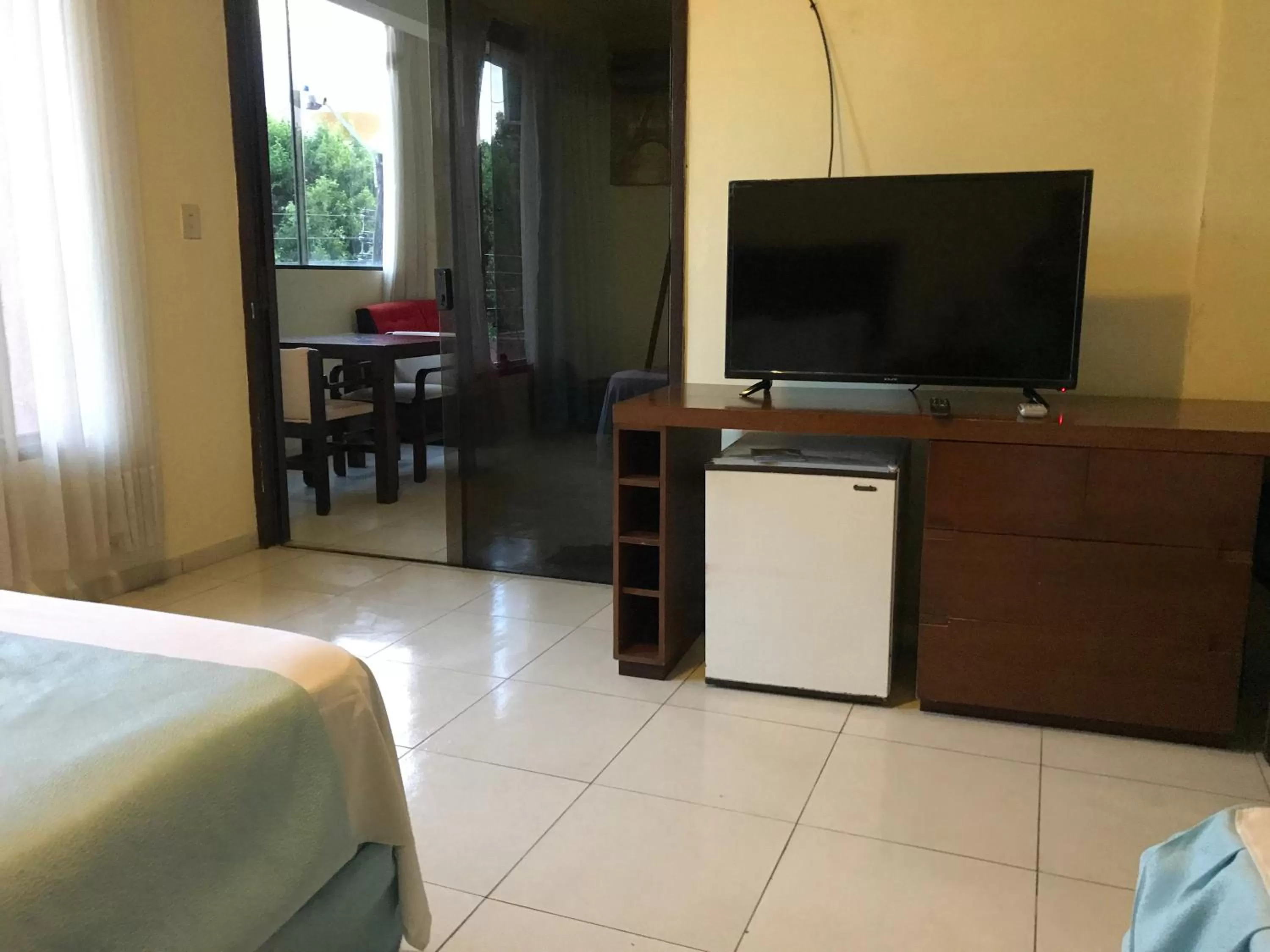 TV and multimedia, TV/Entertainment Center in Hotel Viru Viru II