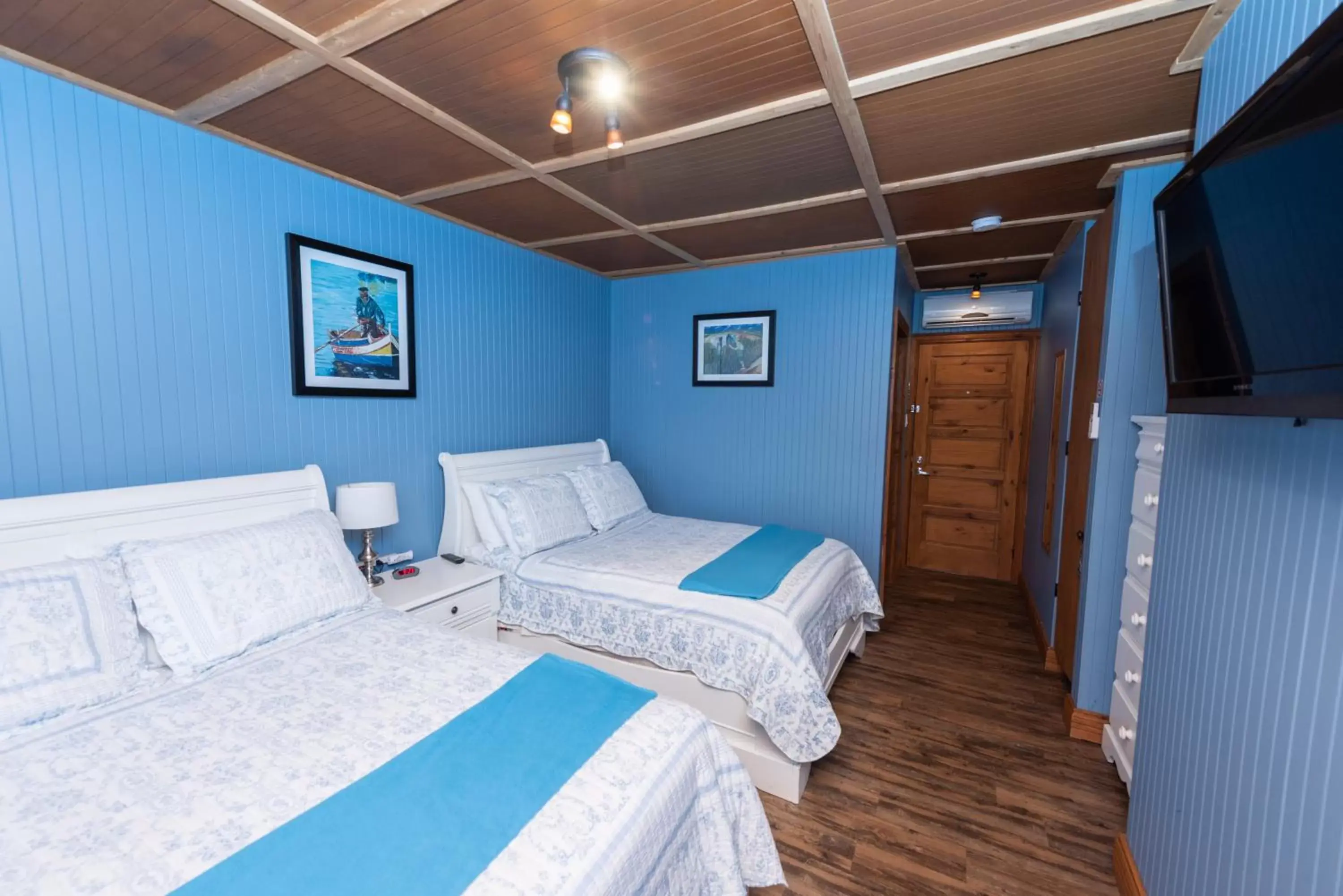 Comfort Quadruple Room in Auberge Le Four à Pain Comfort Quadruple Room in Auberge Le Four à Pain