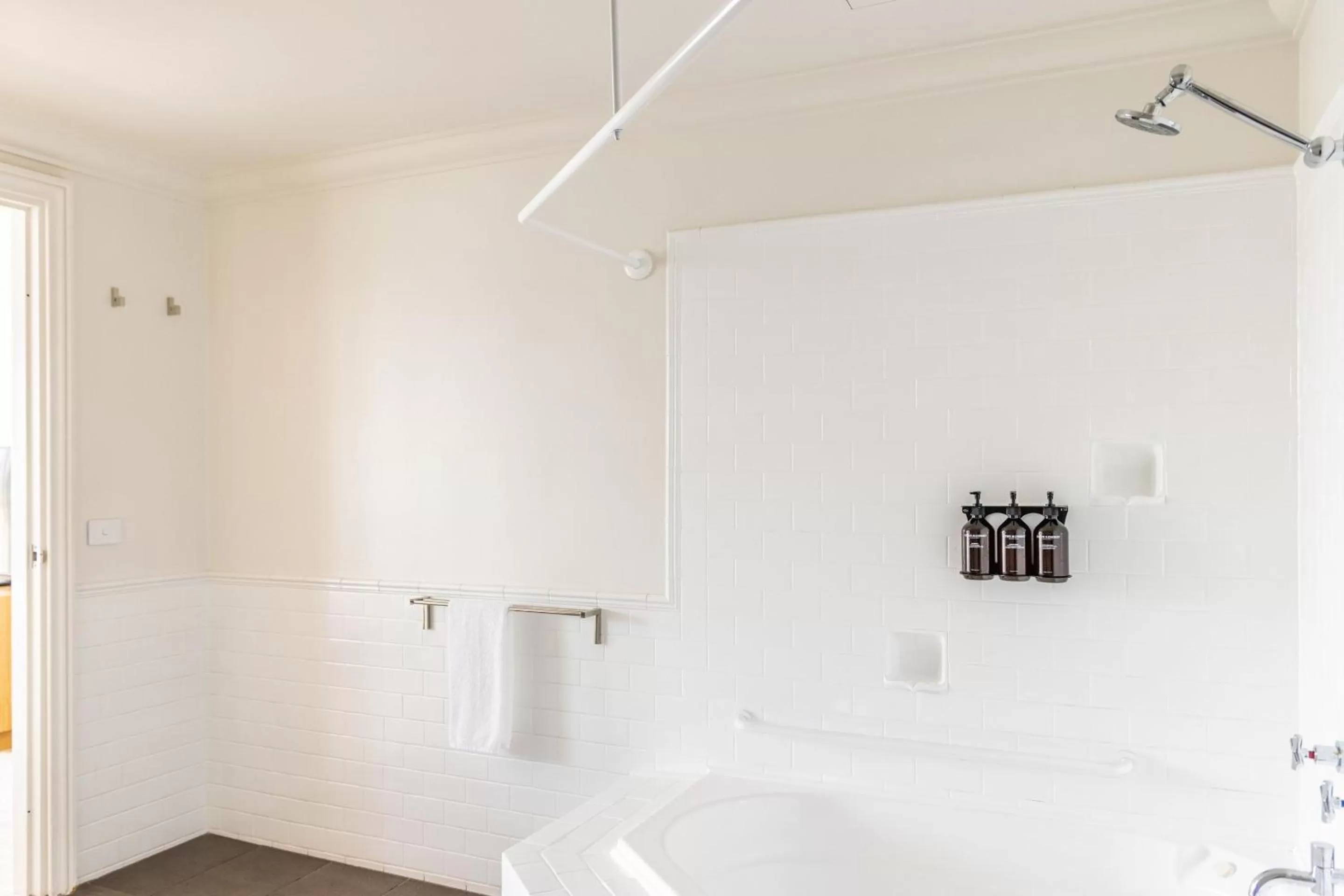 Photo of the whole room in Crowne Plaza Terrigal Pacific by IHG