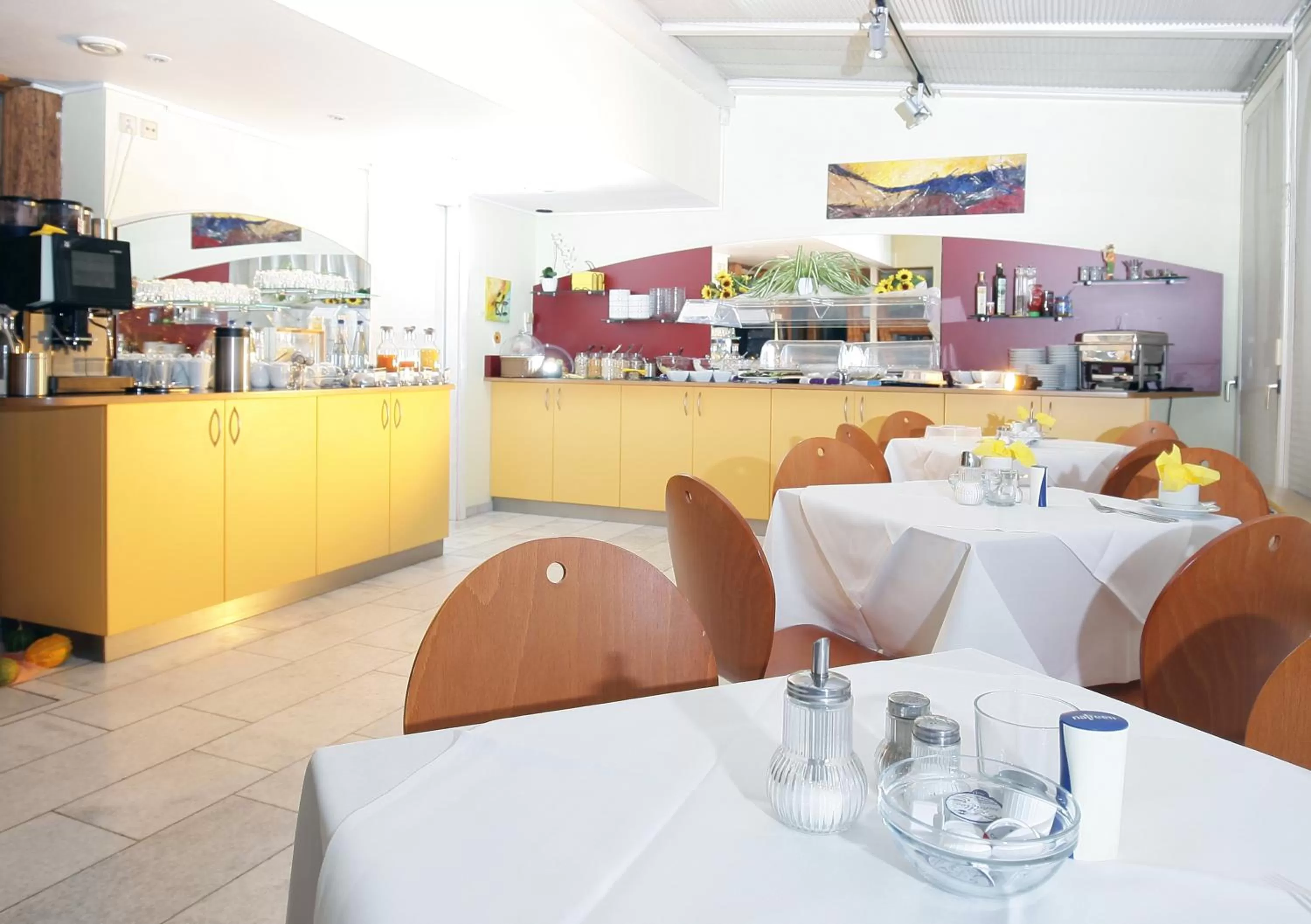 Restaurant/Places to Eat in Hotel Drei Kaiserberge