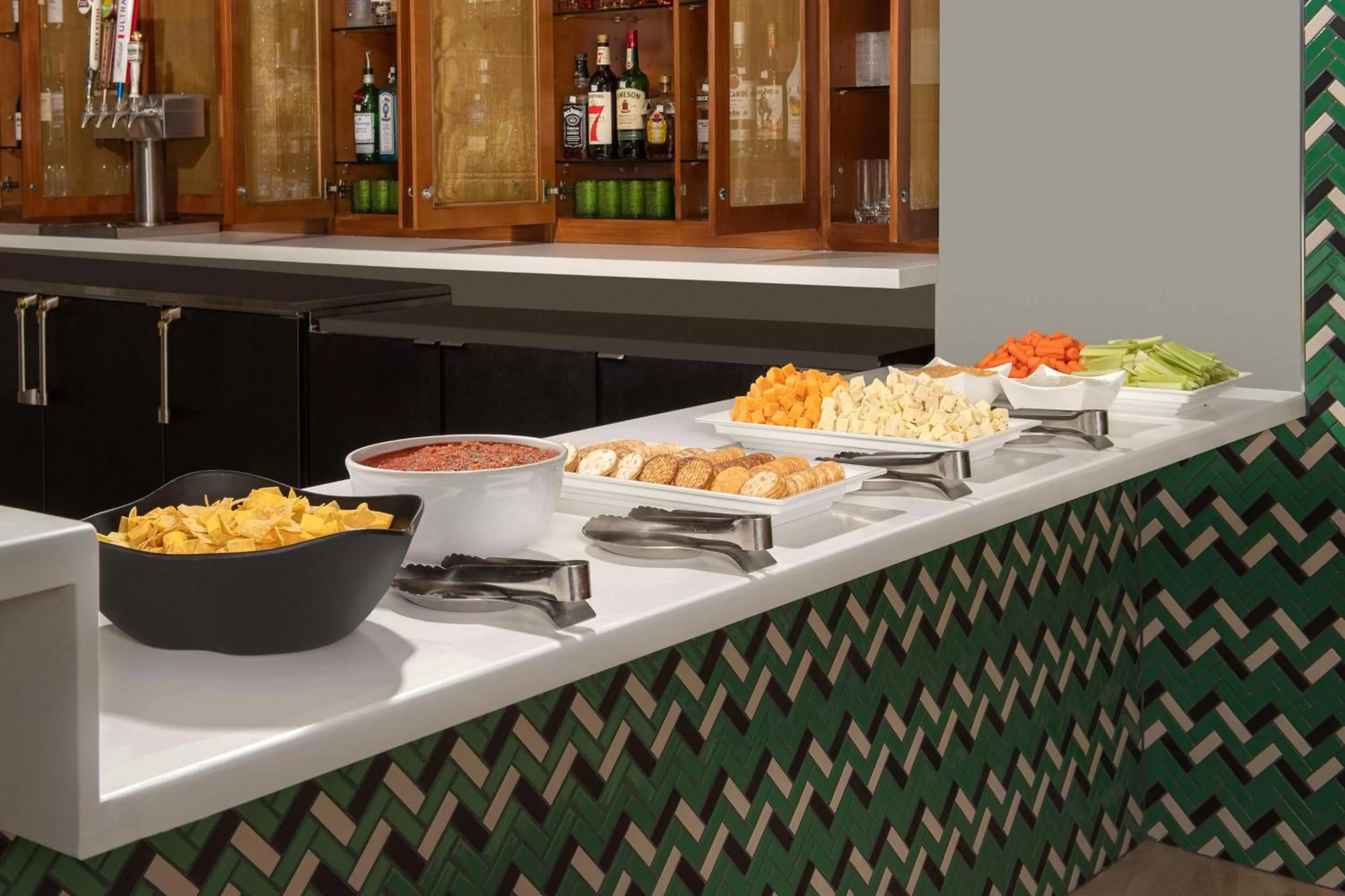 Restaurant/places to eat in Embassy Suites by Hilton Dulles North Loudoun