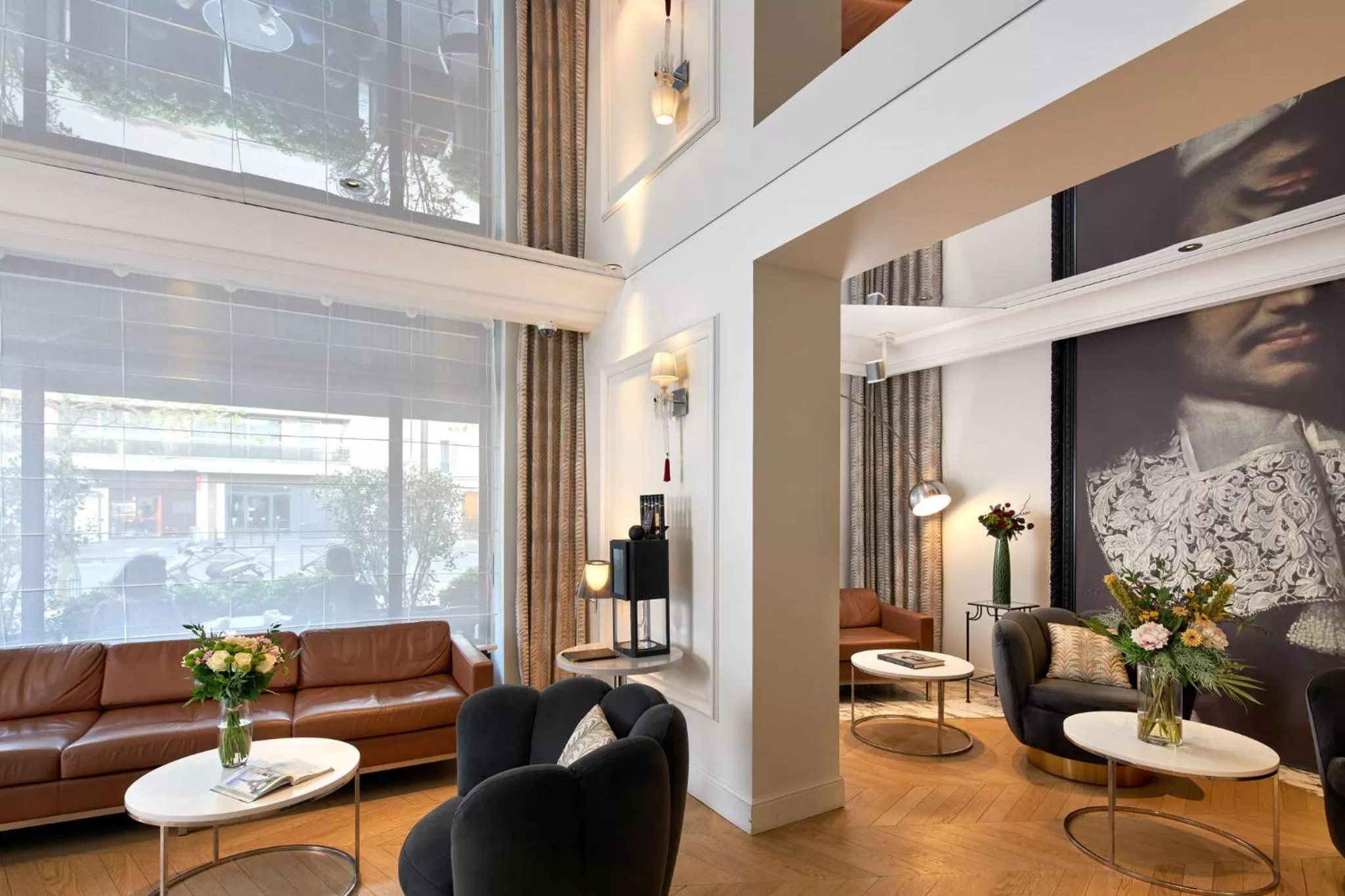 Lobby or reception in Hôtel Tourisme Avenue