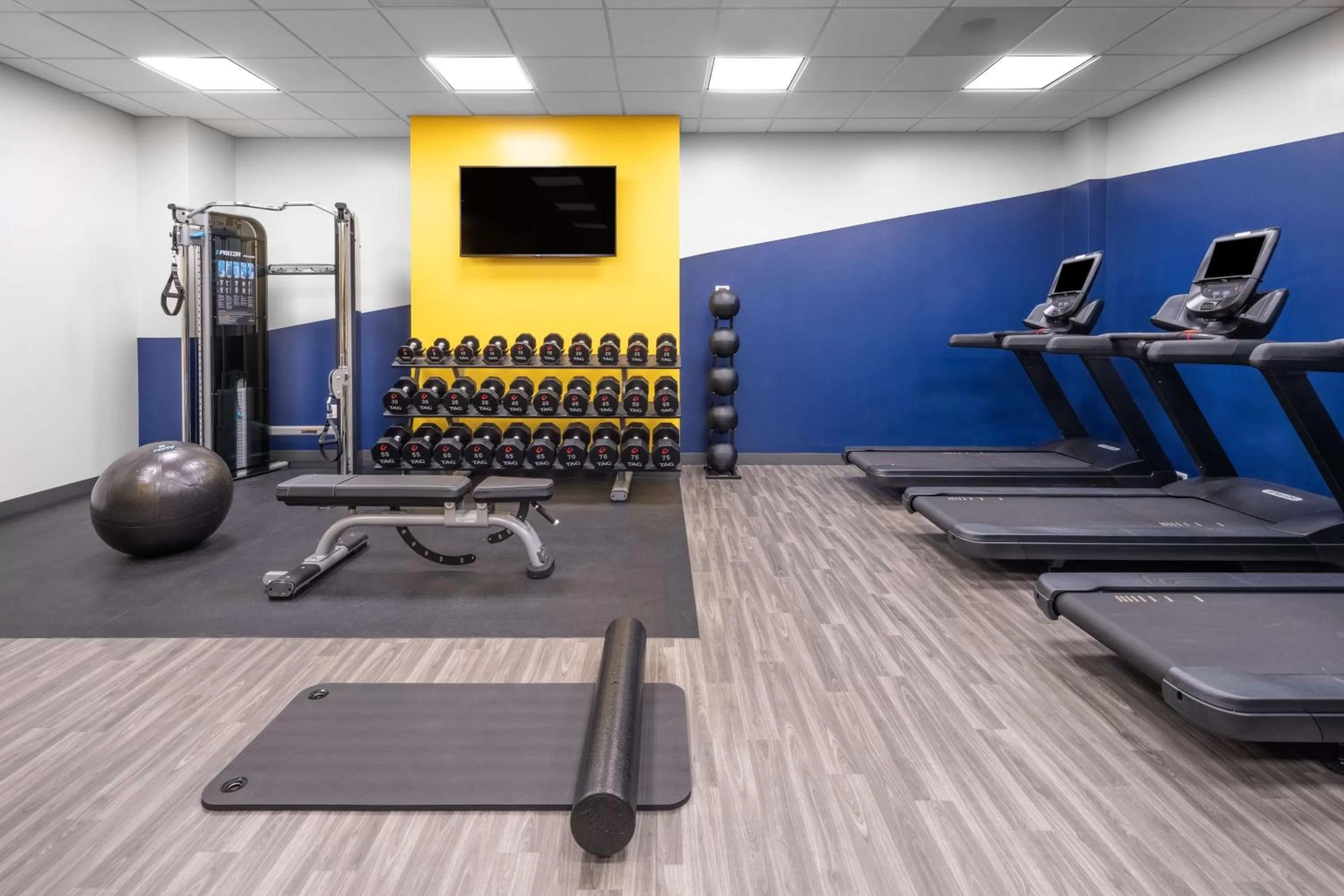 Fitness centre/facilities in Hampton Inn by Hilton Verona at Turning Stone