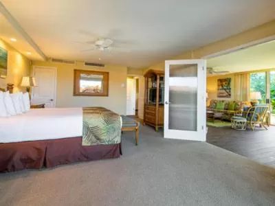 Bed in Kaanapali Maui at the Eldorado by OUTRIGGER