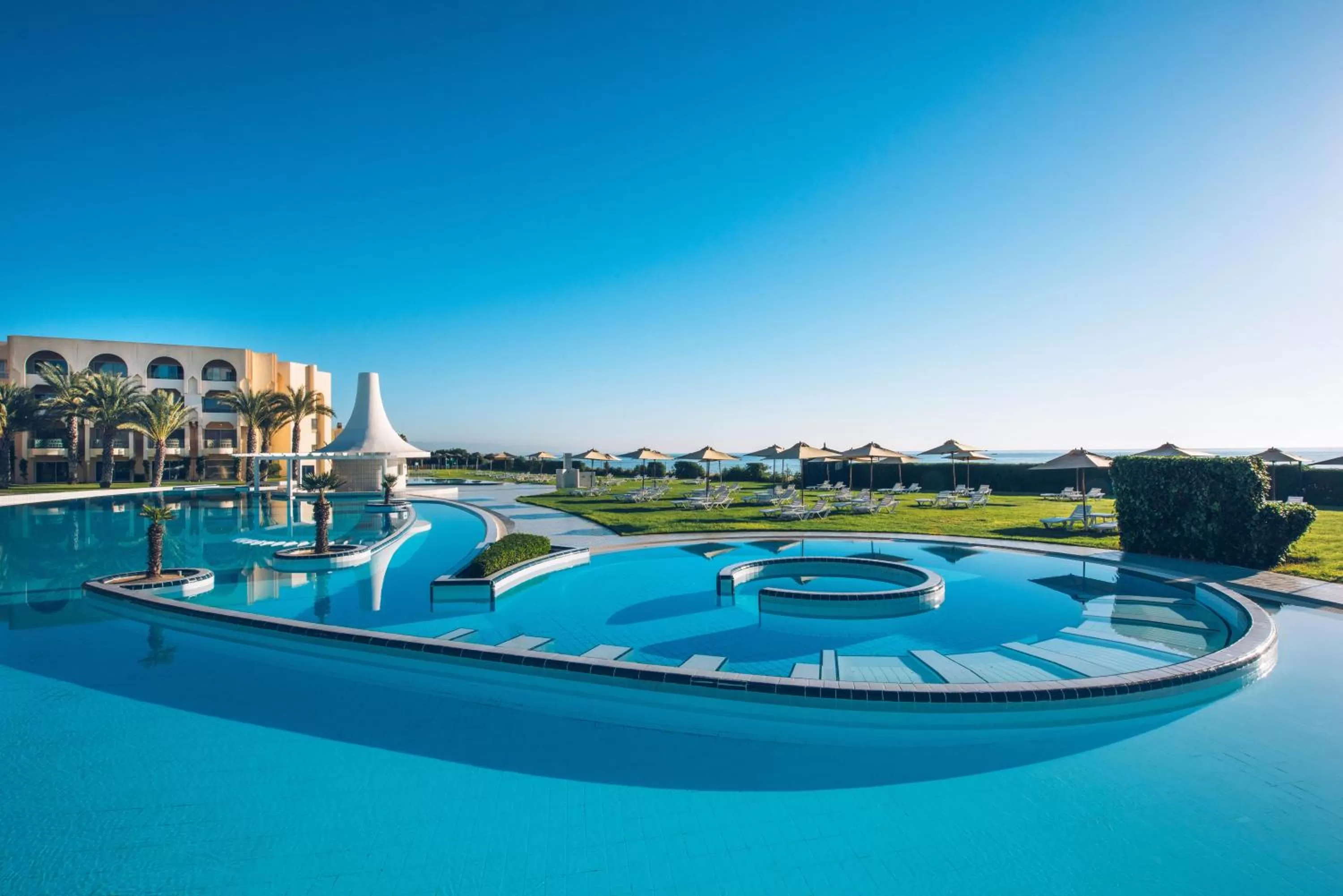 Swimming pool in Iberostar Waves Averroes