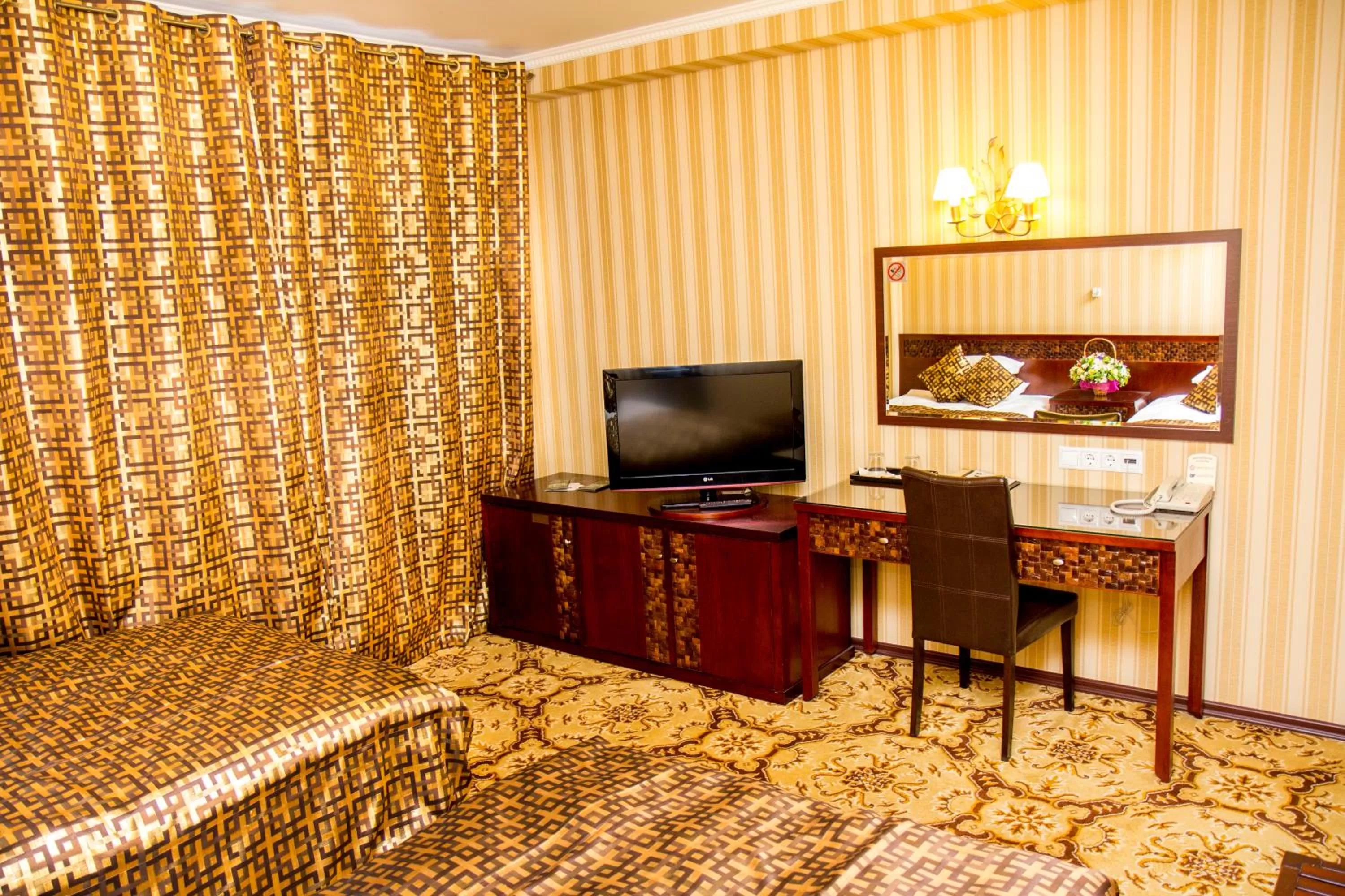 Photo of the whole room in Klassik Hotel