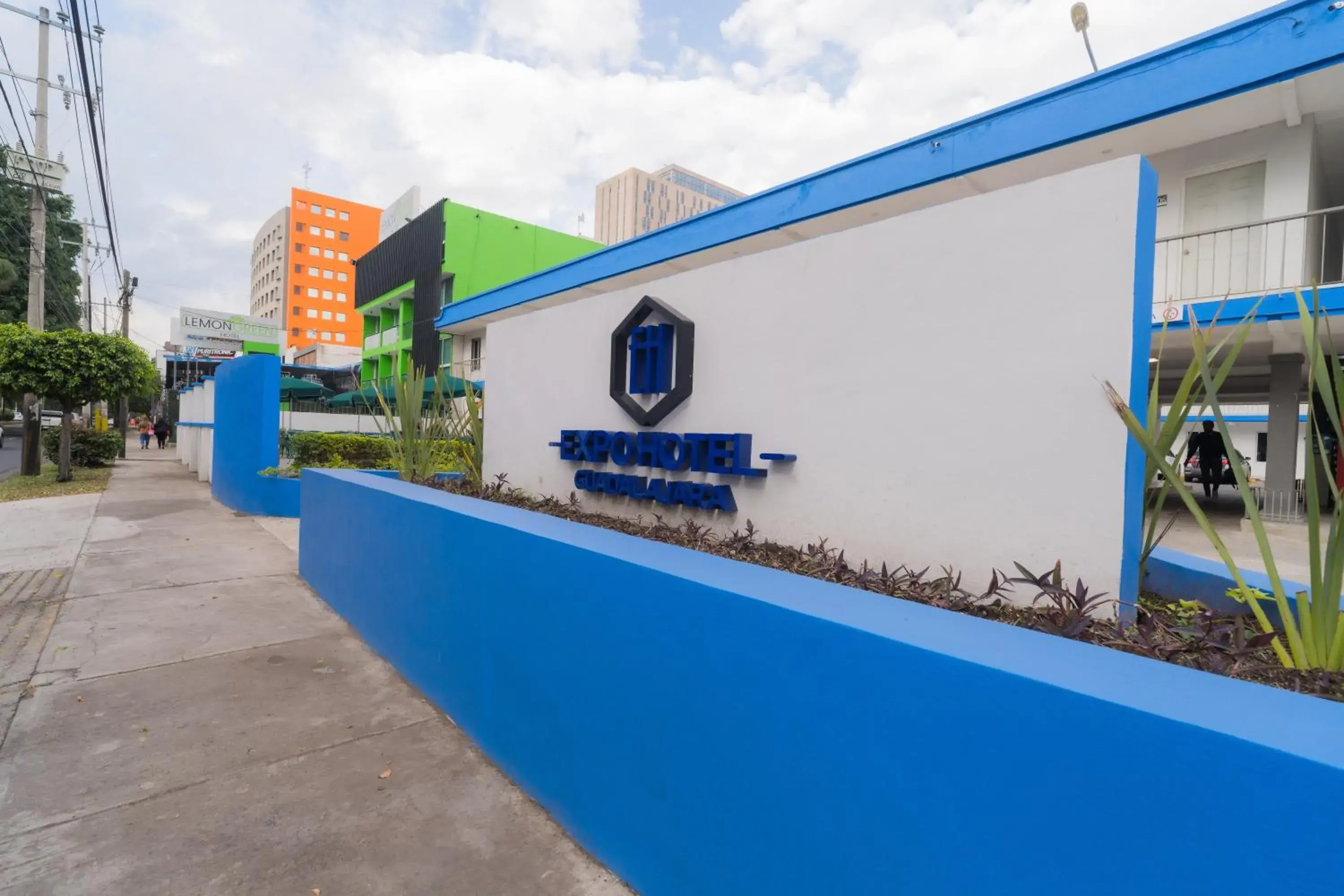 Expo Hotel Guadalajara - Zona Expo frente al Centro de Convenciones Expo Hotel Guadalajara - Zona Expo frente al Centro de Convenciones