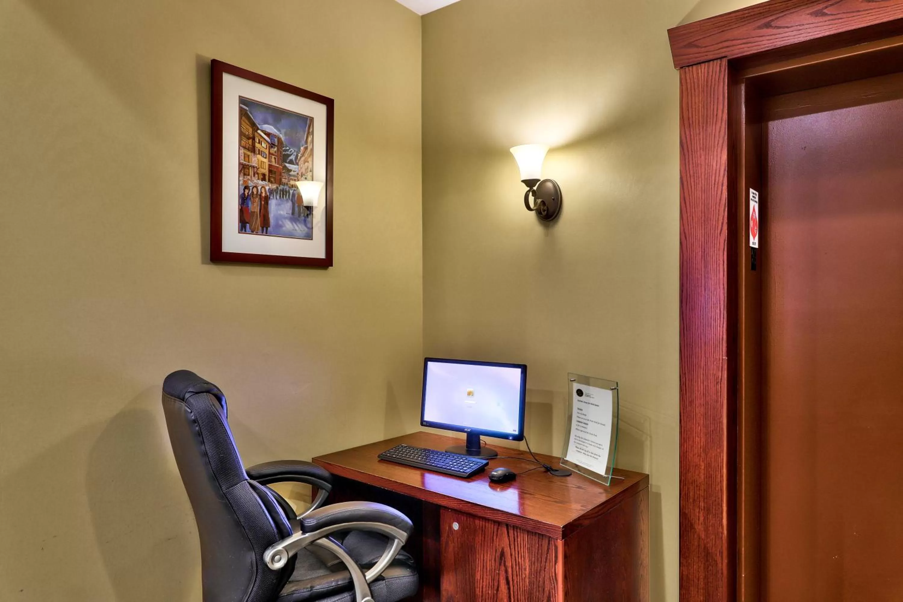 Business facilities in Sun Peaks Lodge