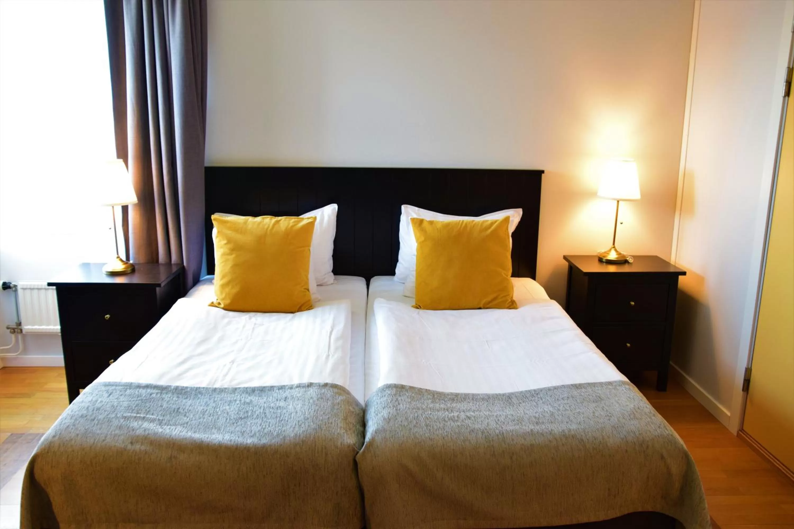 Property building, Bed in Hotell Erikslund