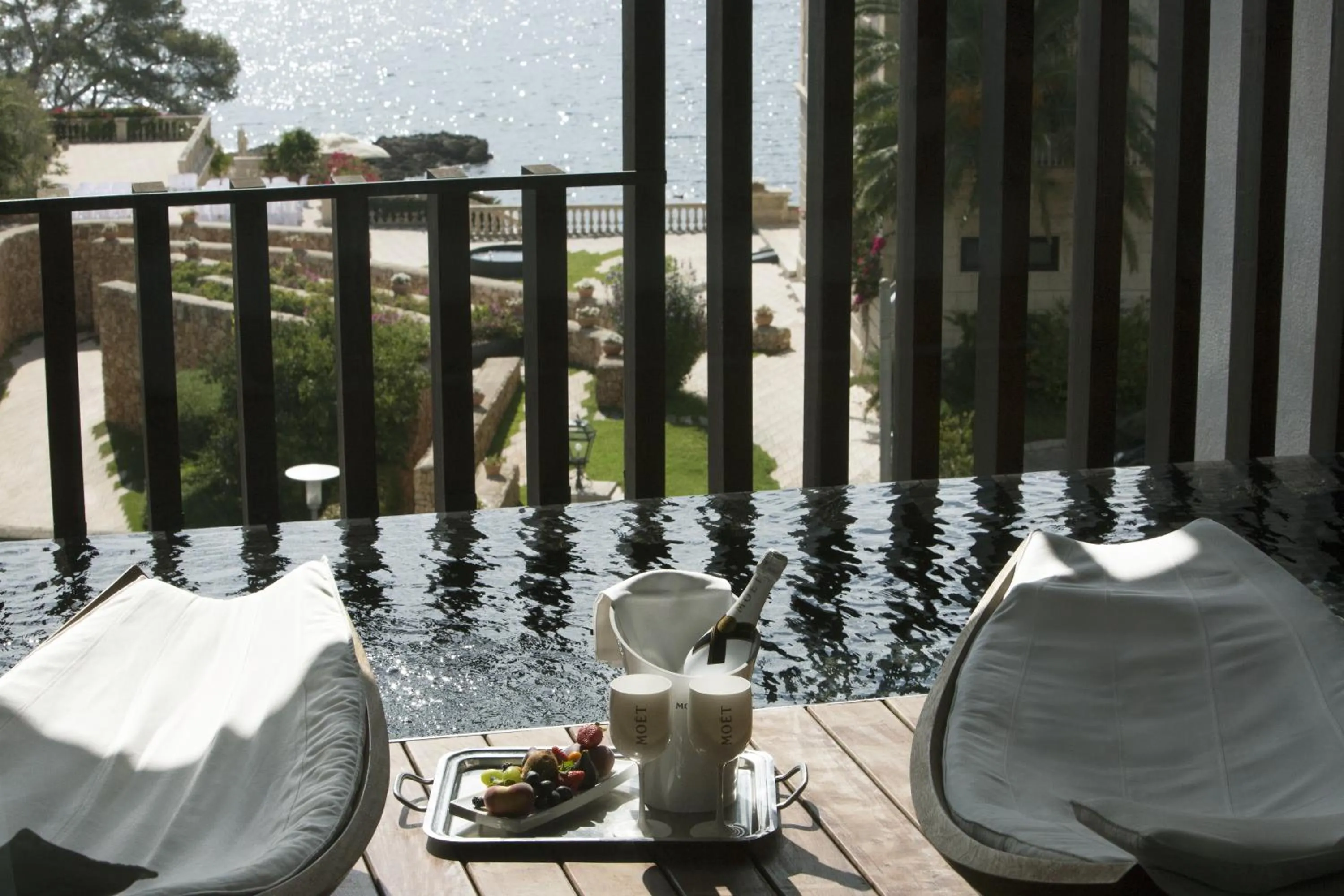 Deluxe Double Room with terrace and pool in Hospes Maricel y Spa, Palma de Mallorca, a Member of Design Hotels