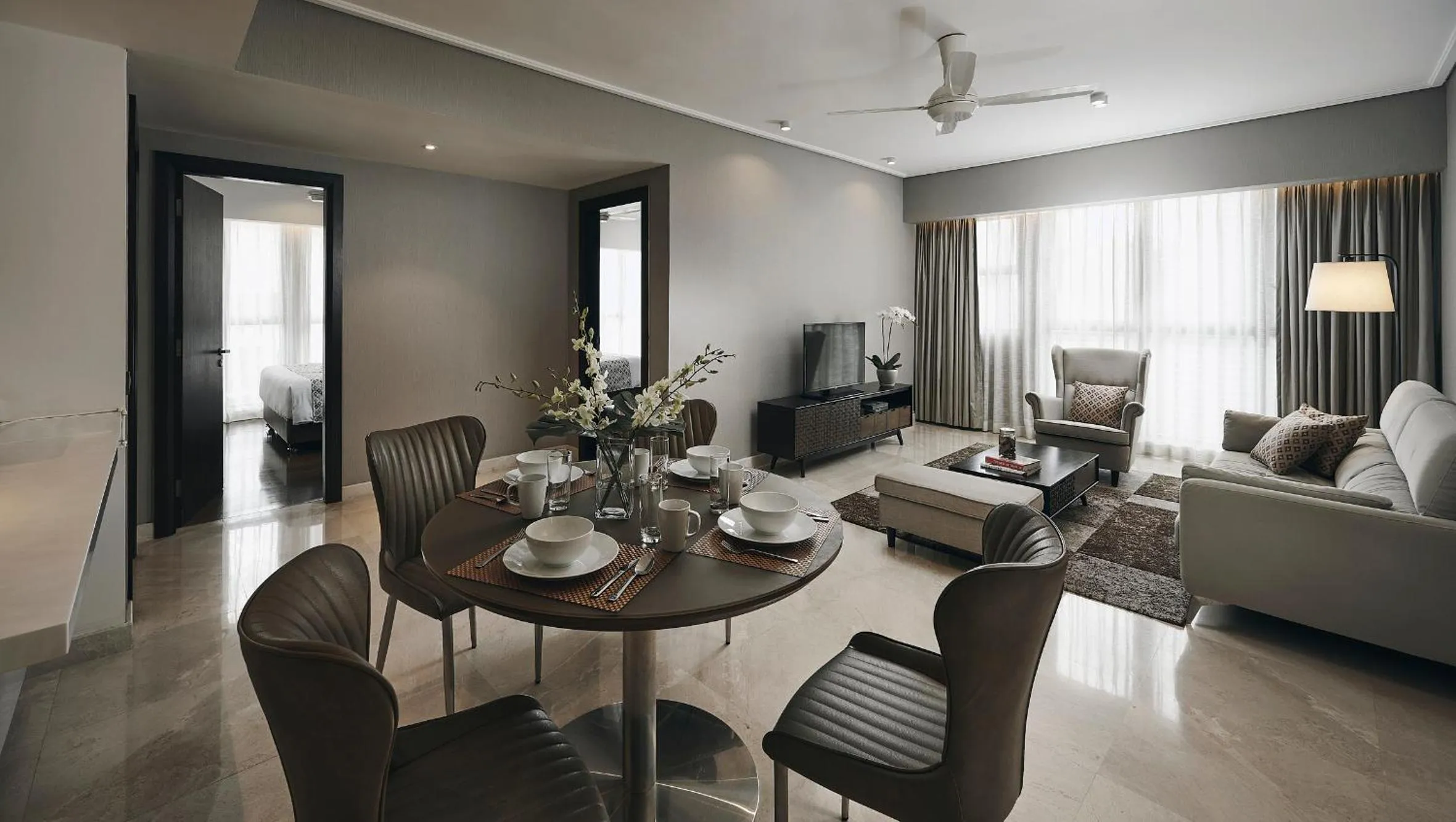 2 Bedroom Deluxe in TRILLION SUITES by SLG